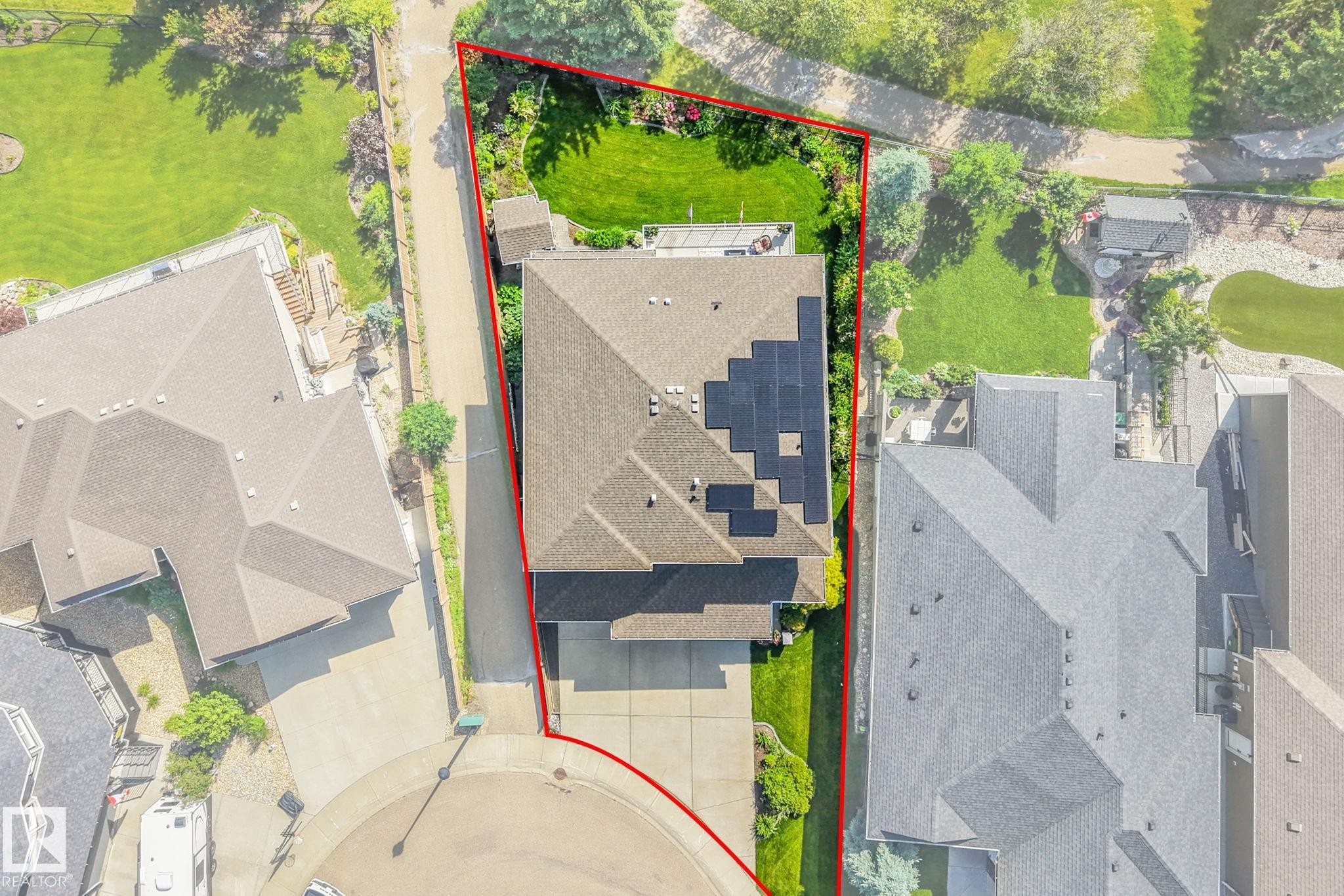 412 Ravine Court, Devon, AB