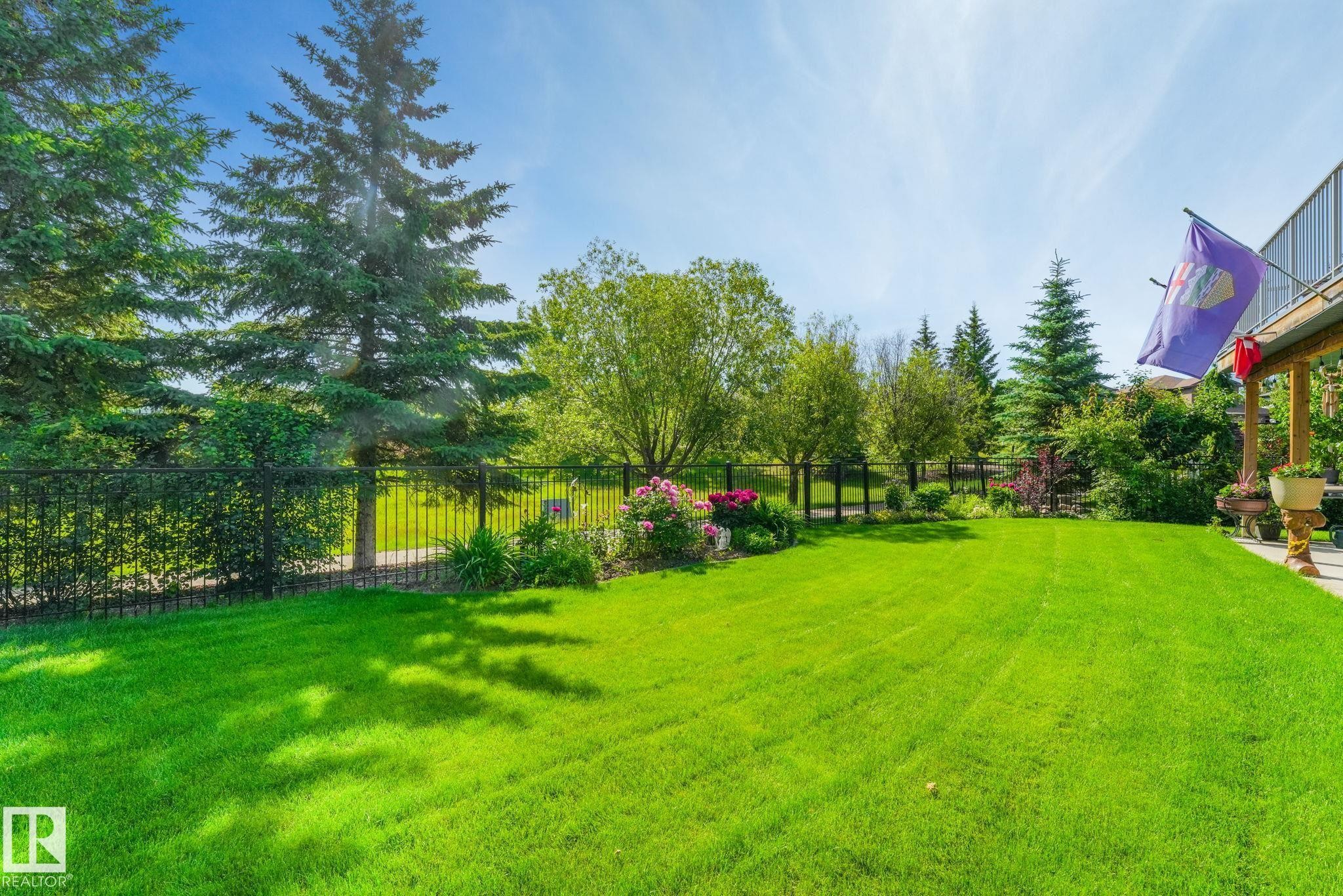 412 Ravine Court, Devon, AB