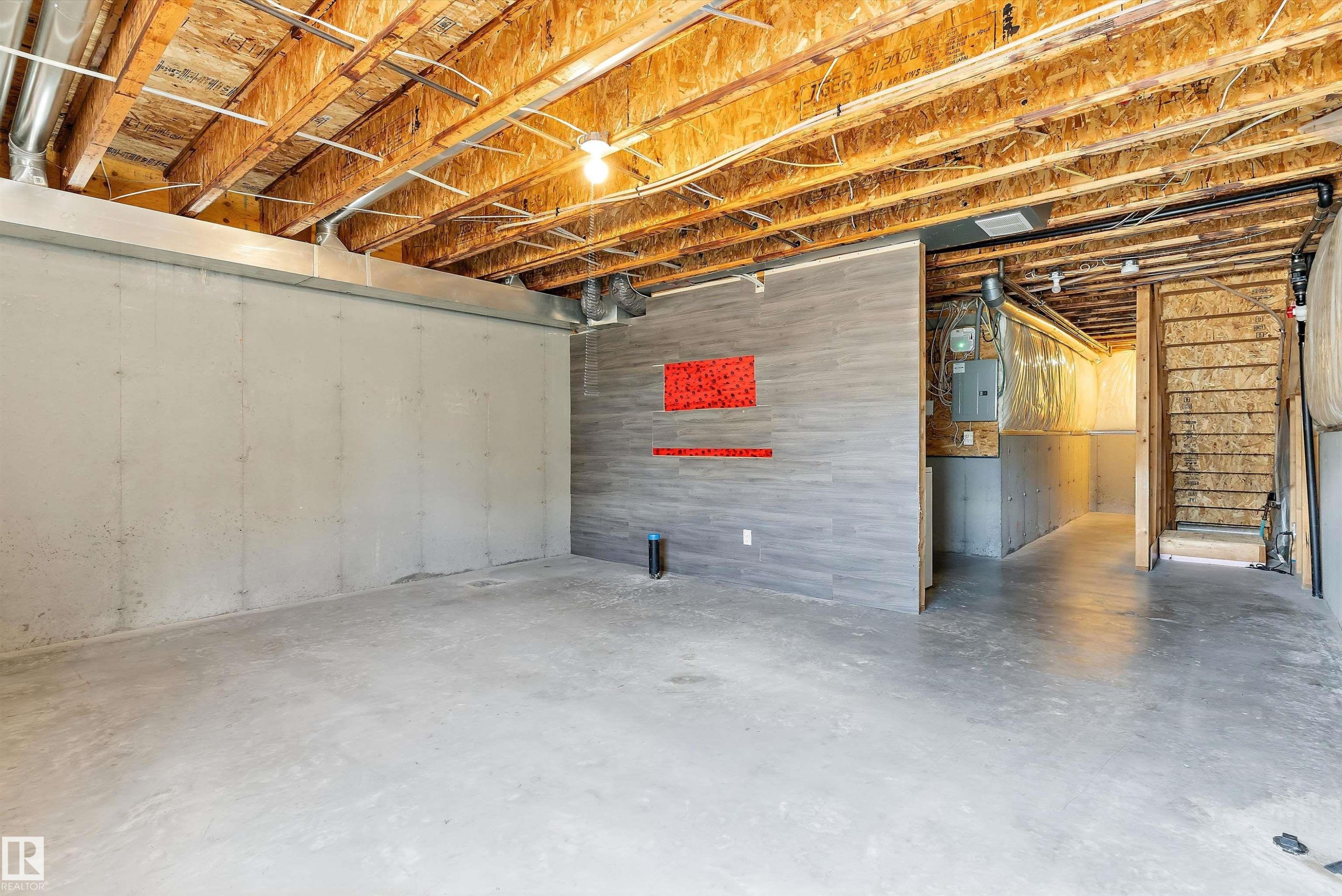 #56 130 Hyndman Cr Nw, Edmonton, AB - Indoor Photo Showing Basement