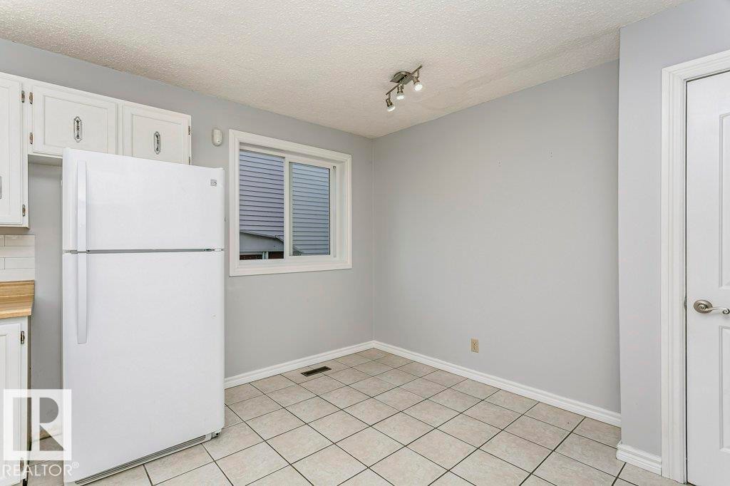 5510 92C Avenue, Edmonton, AB