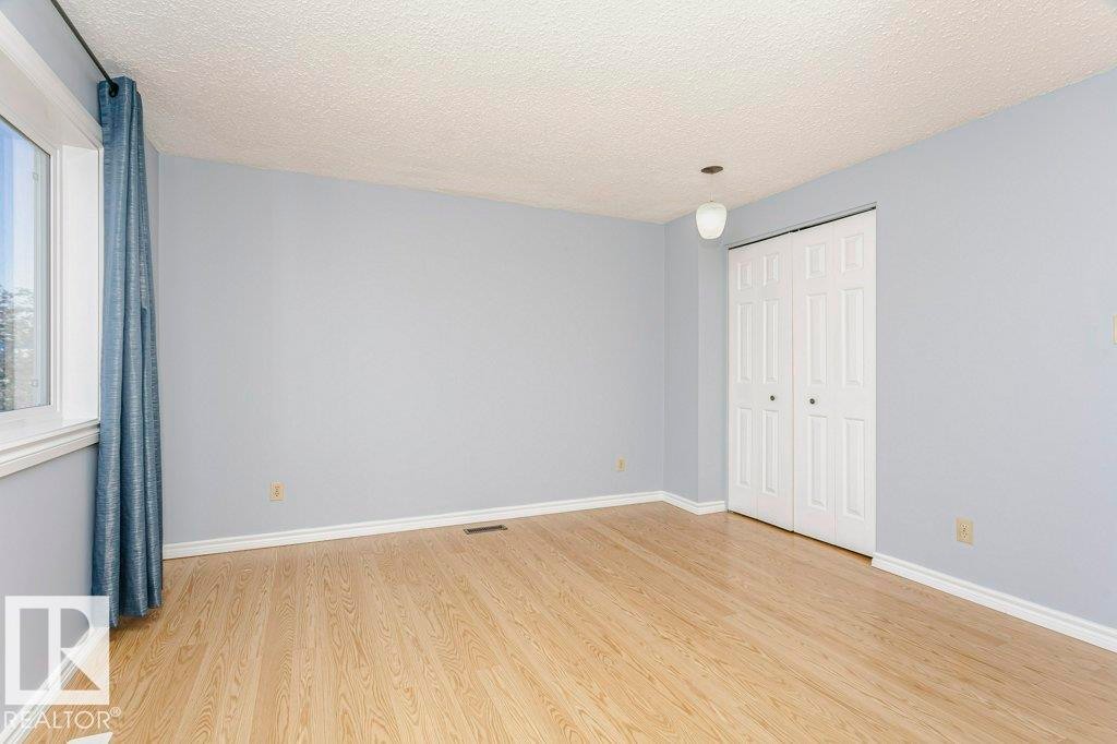 5510 92C Avenue, Edmonton, AB