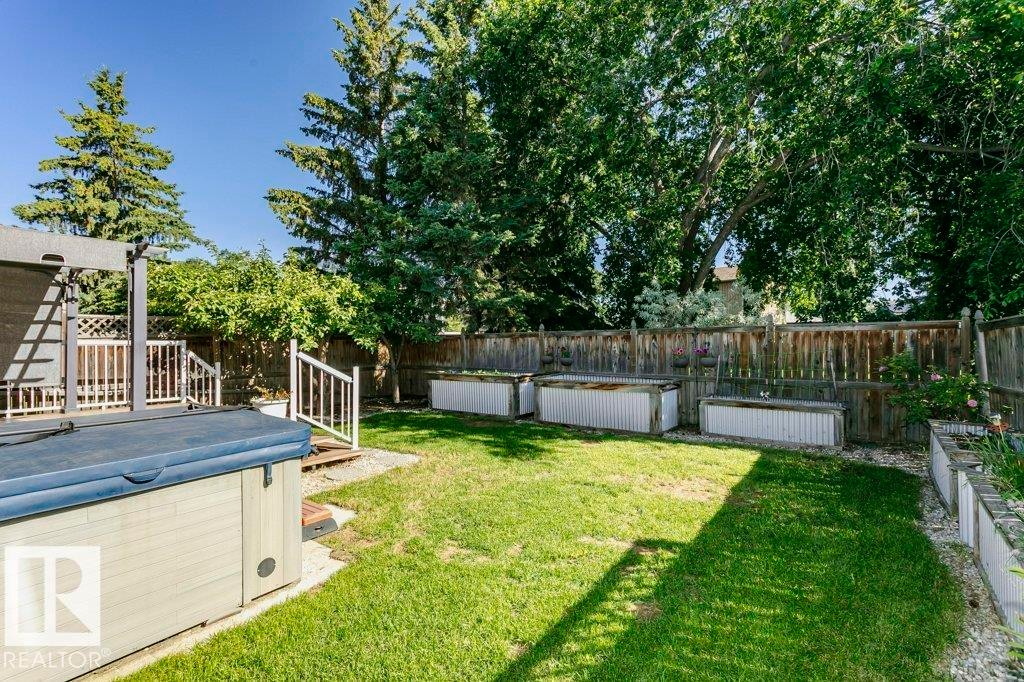 5510 92C Avenue, Edmonton, AB
