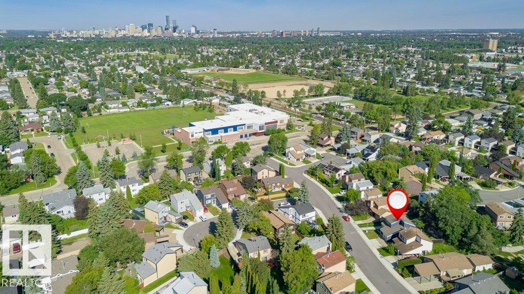 5510 92C Avenue, Edmonton, AB