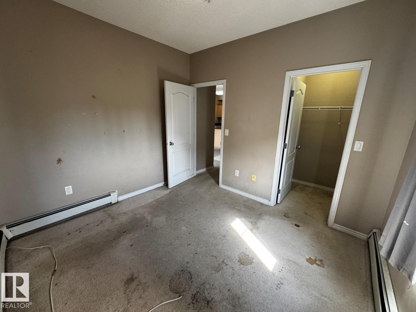 300 16715 100 Avenue, Edmonton, AB - Indoor Photo Showing Other Room