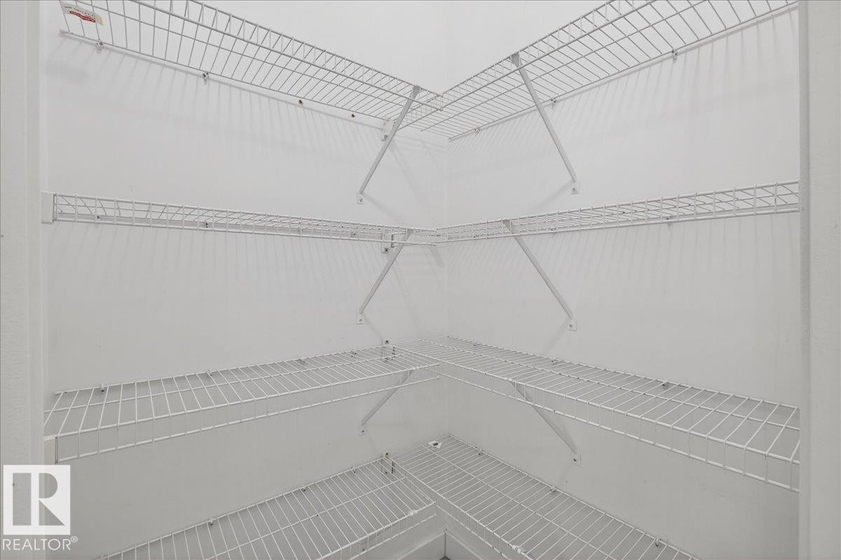#2 11616 82 St Nw, Edmonton, AB - Indoor With Storage