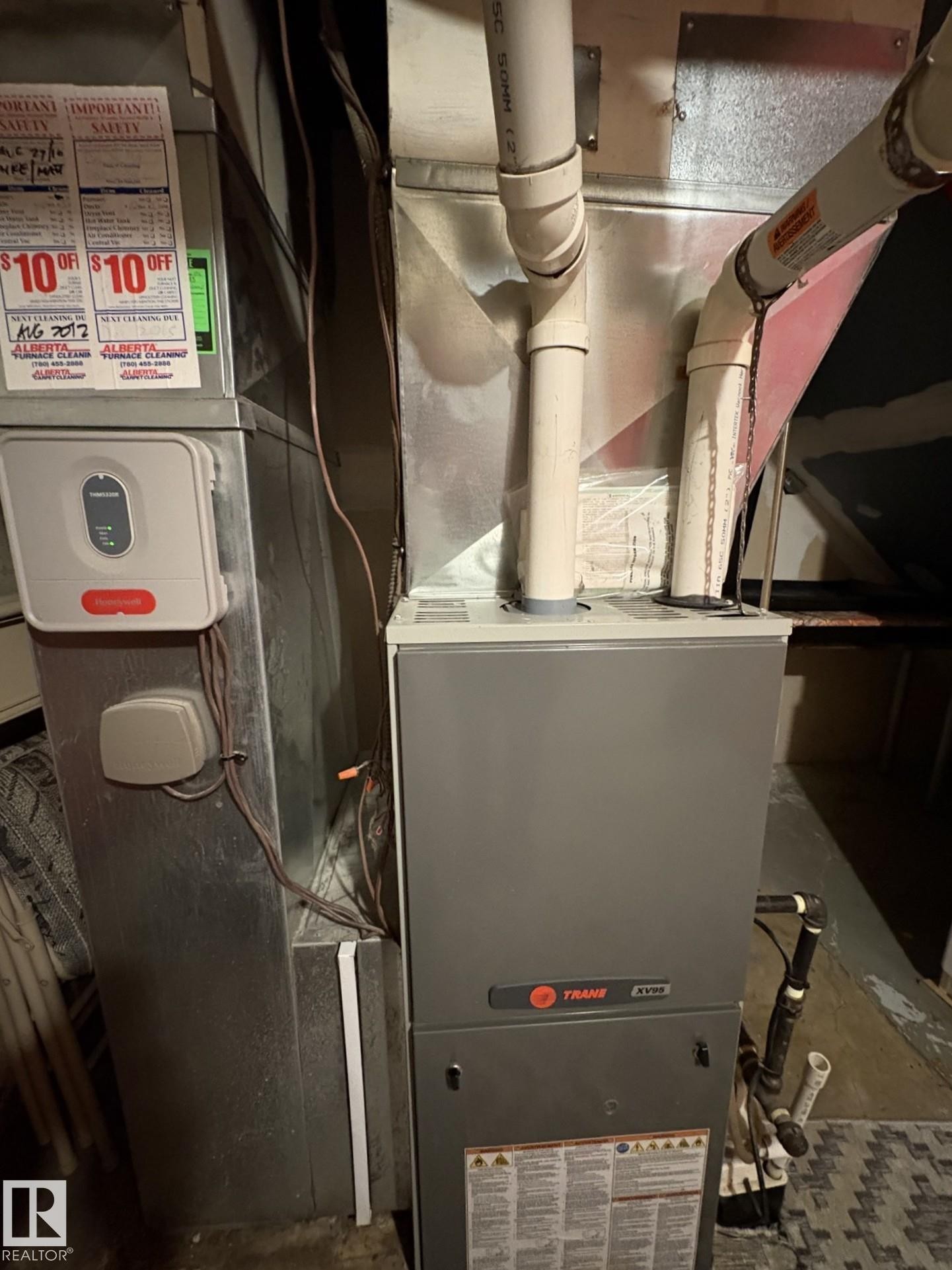 Trane HVAC system with associated ductwork and piping - 11511 101 Street, Edmonton, AB