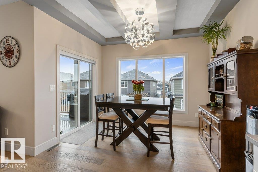 3632 Hummingbird Way, Edmonton, AB