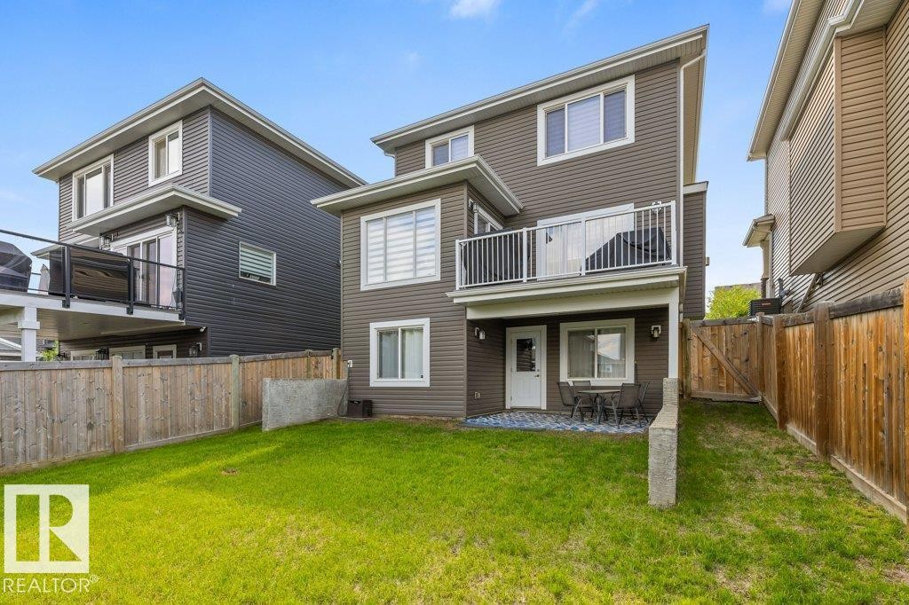 3632 Hummingbird Way, Edmonton, AB