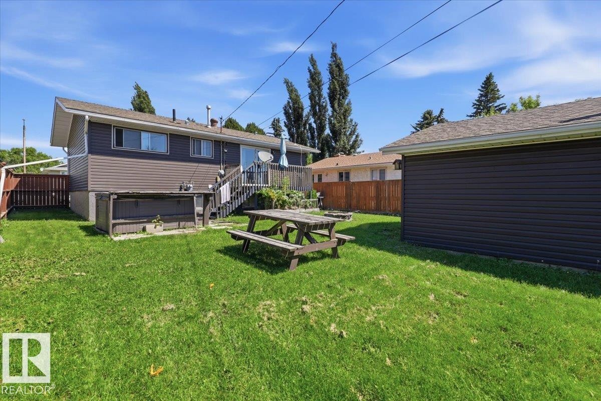 4507 46 Avenue, Wetaskiwin, AB