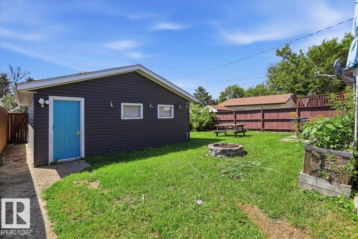 4507 46 Avenue, Wetaskiwin, AB - Outdoor