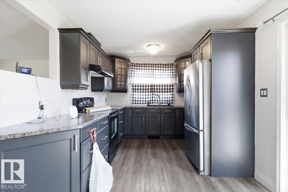 4507 46 Avenue, Wetaskiwin, AB