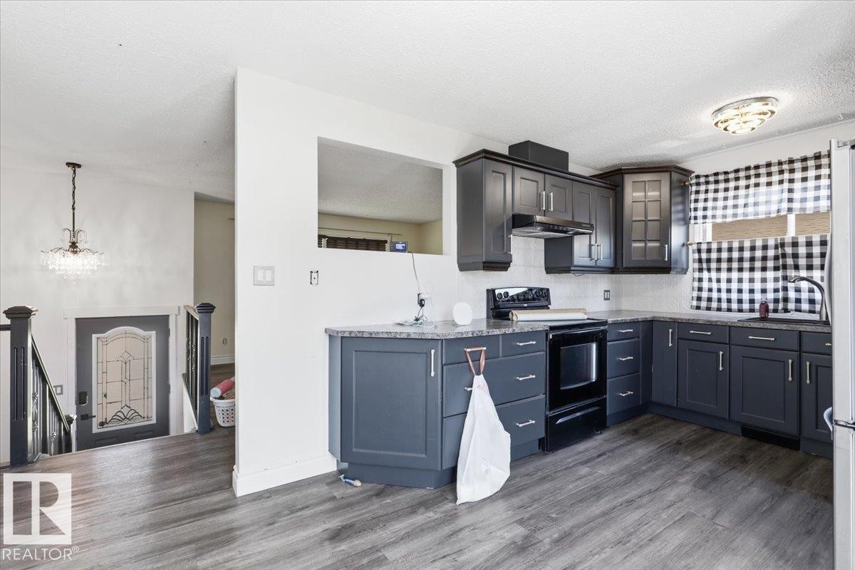4507 46 Avenue, Wetaskiwin, AB