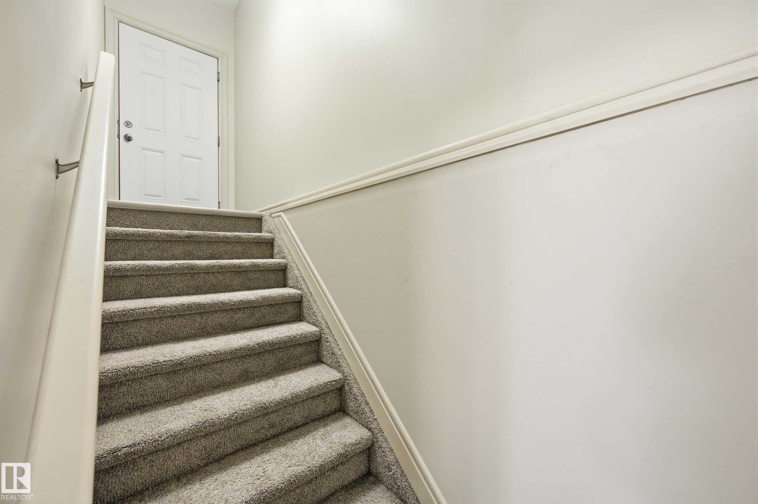1346 Cunningham Drive, Edmonton, AB