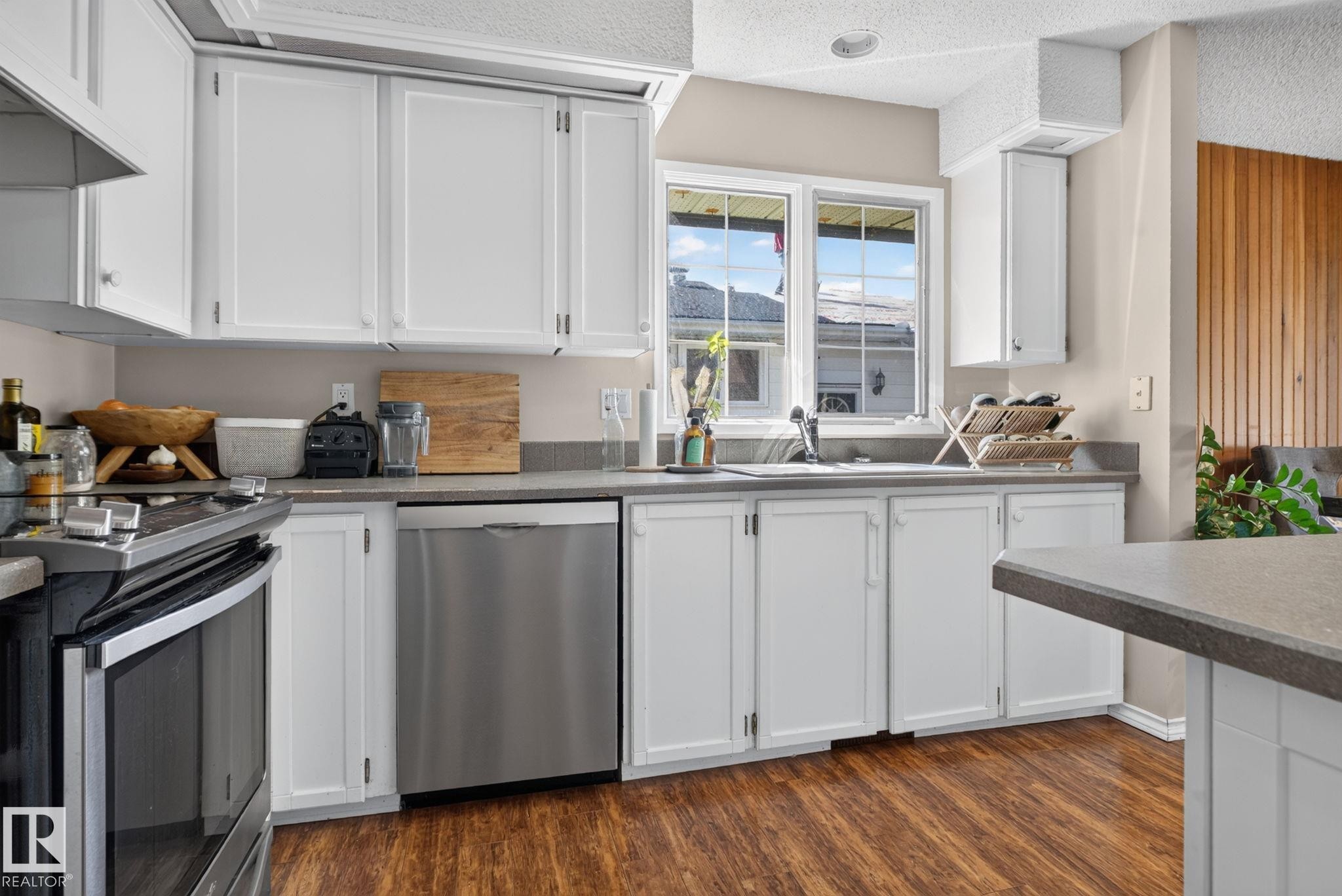 7819 22 Avenue, Edmonton, AB
