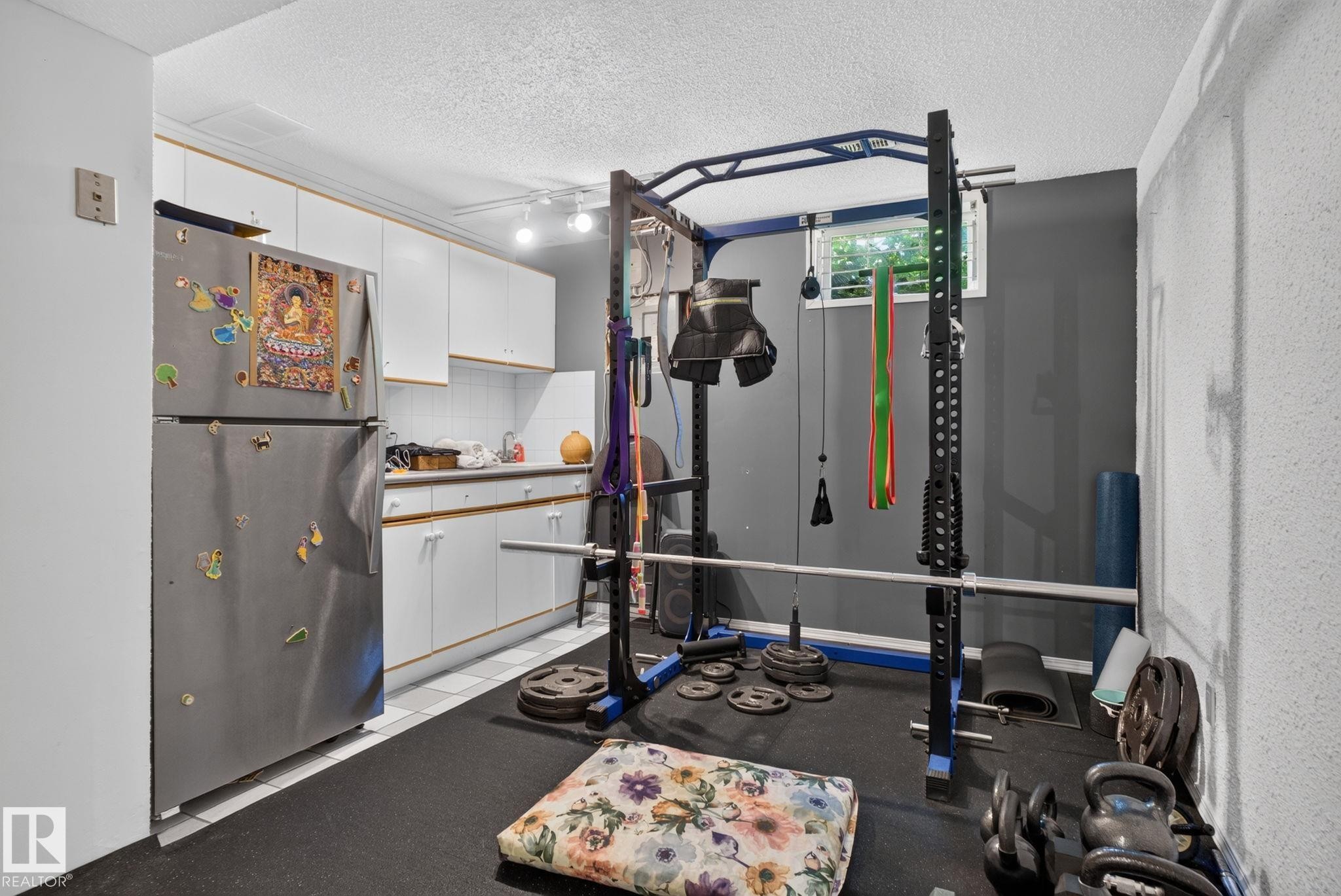 7819 22 Avenue, Edmonton, AB