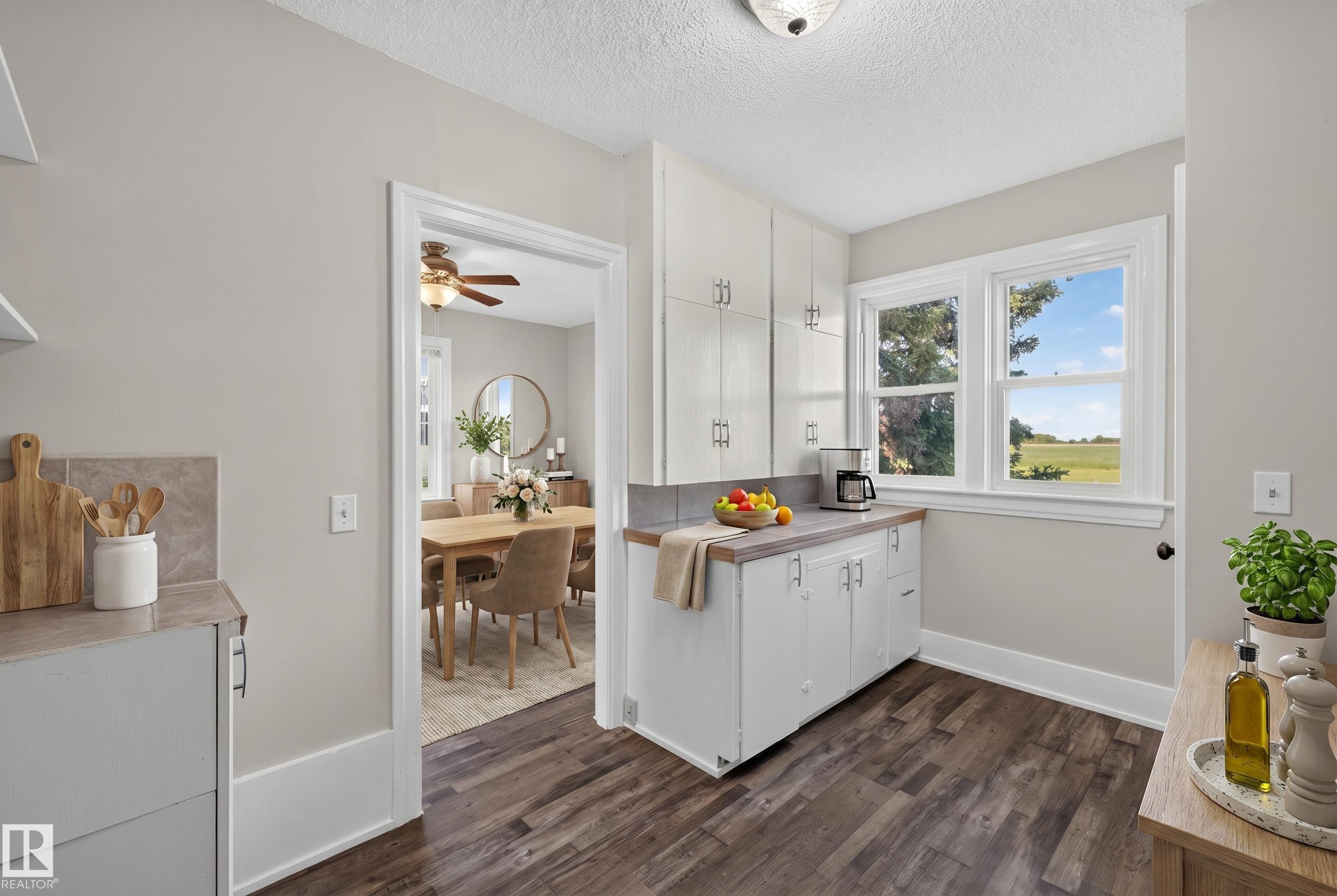 4904 49 Street, Vimy, AB