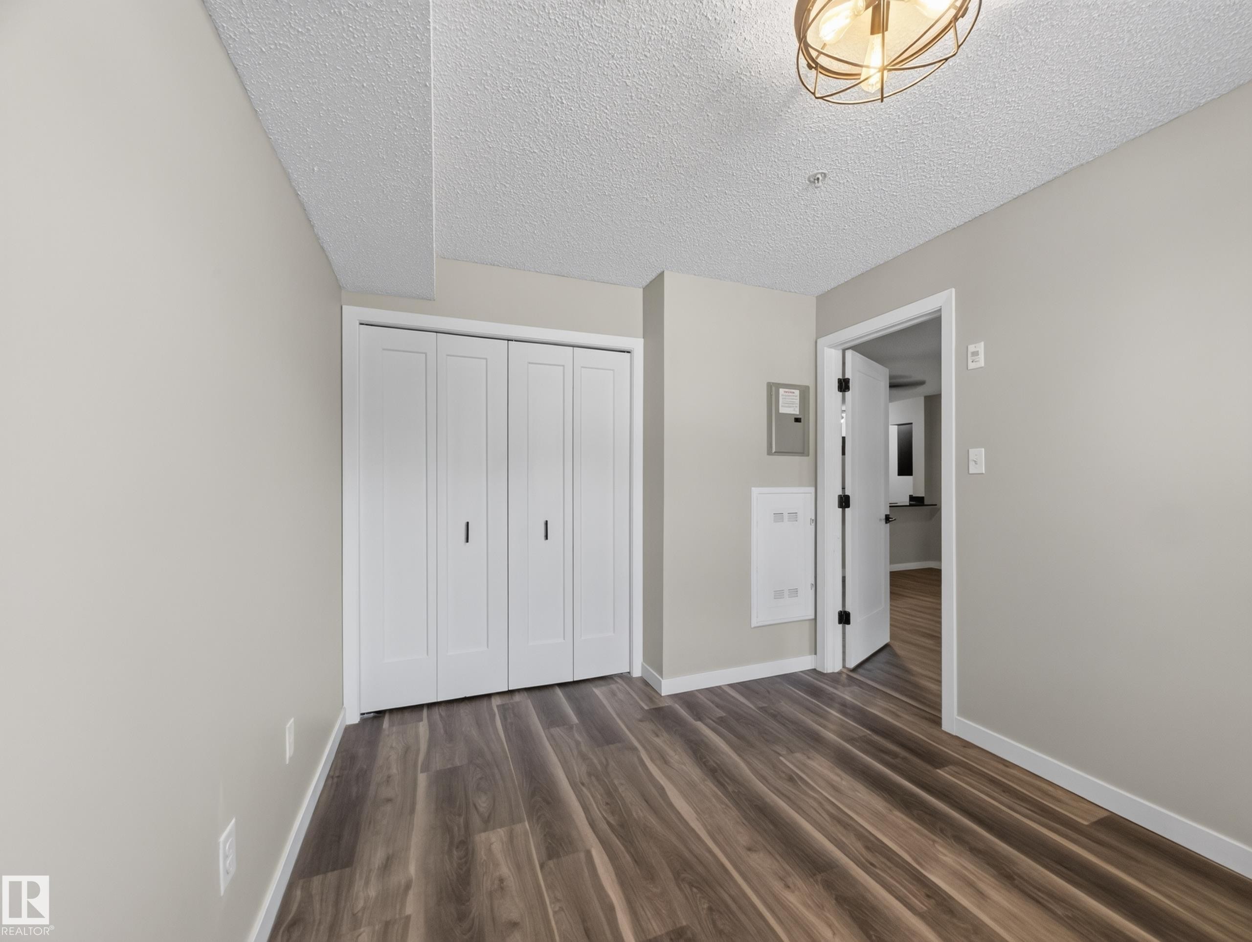 211 1080 Mcconachie Boulevard, Edmonton, AB