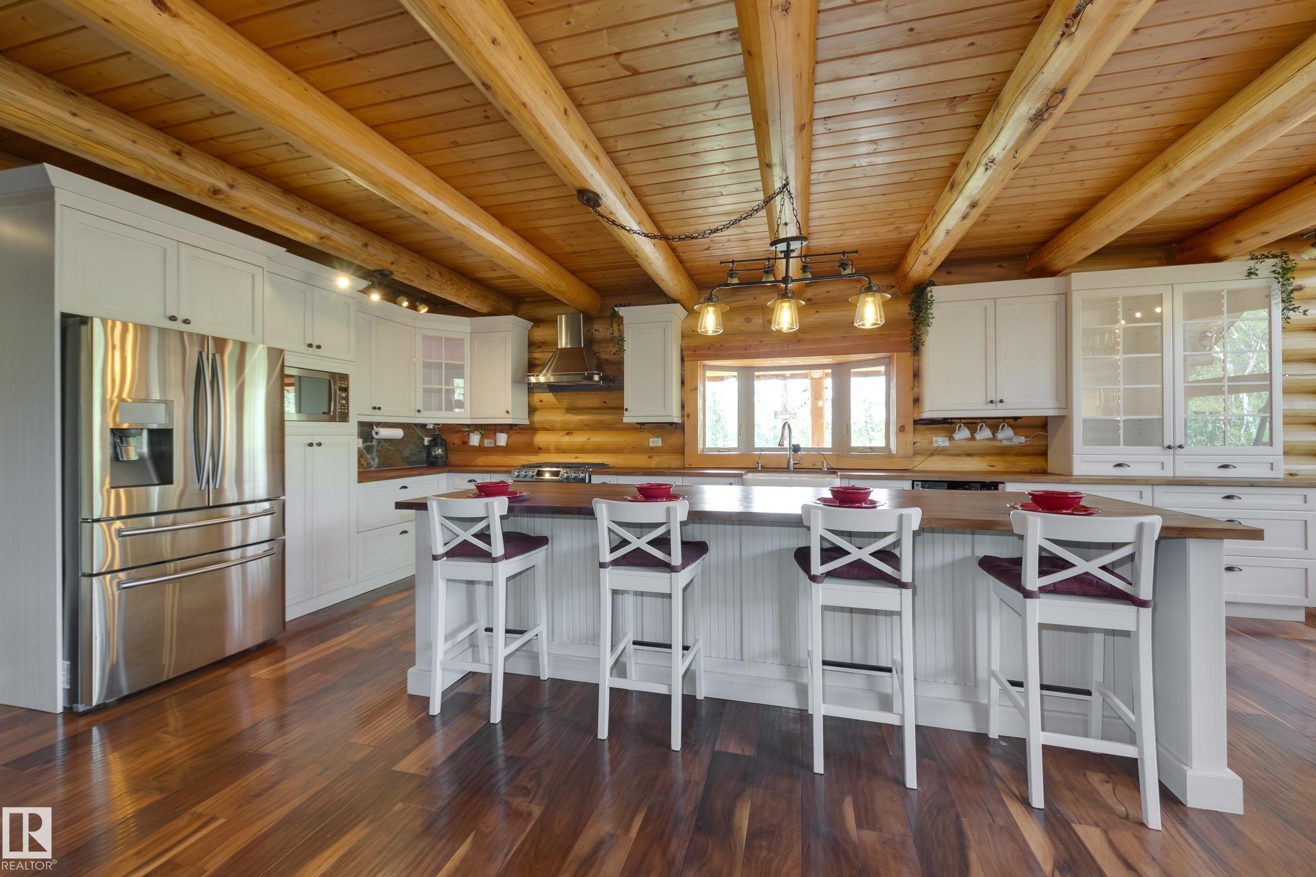 3-54227 Rge Road 275, Rural Sturgeon County, AB - Indoor Photo Showing Other Room