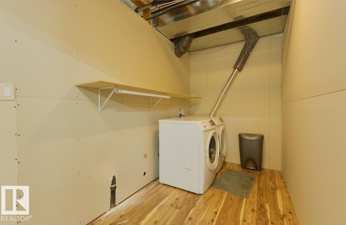 3-54227 Rge Road 275, Rural Sturgeon County, AB - Indoor Photo Showing Laundry Room