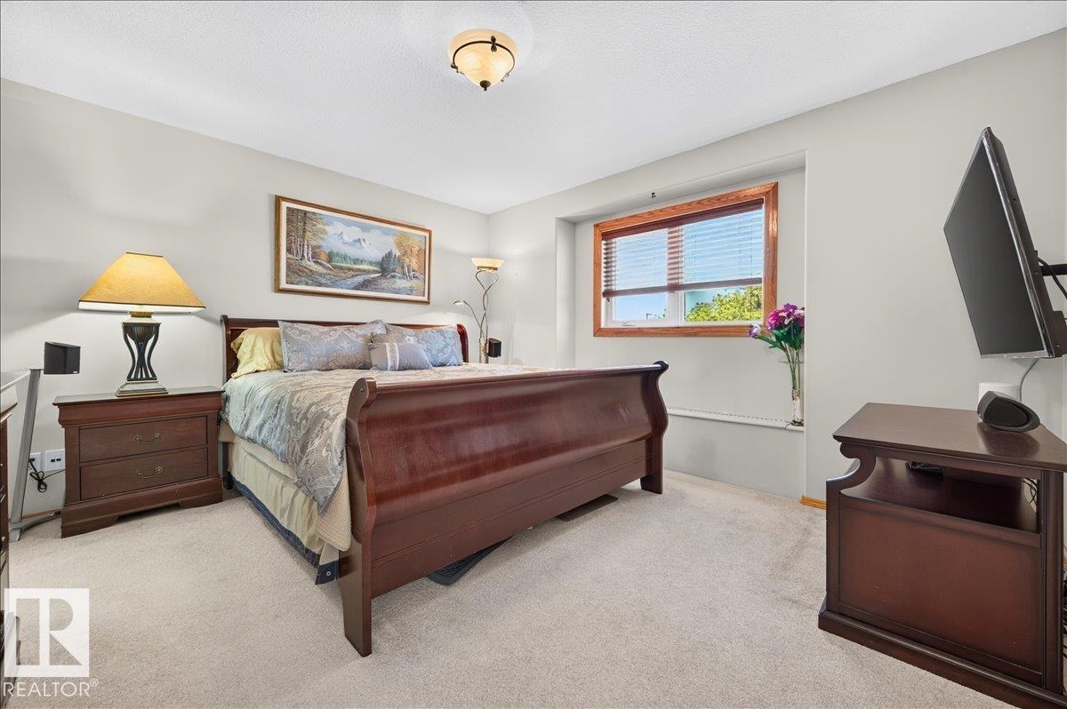 19043 49 Avenue, Edmonton, AB