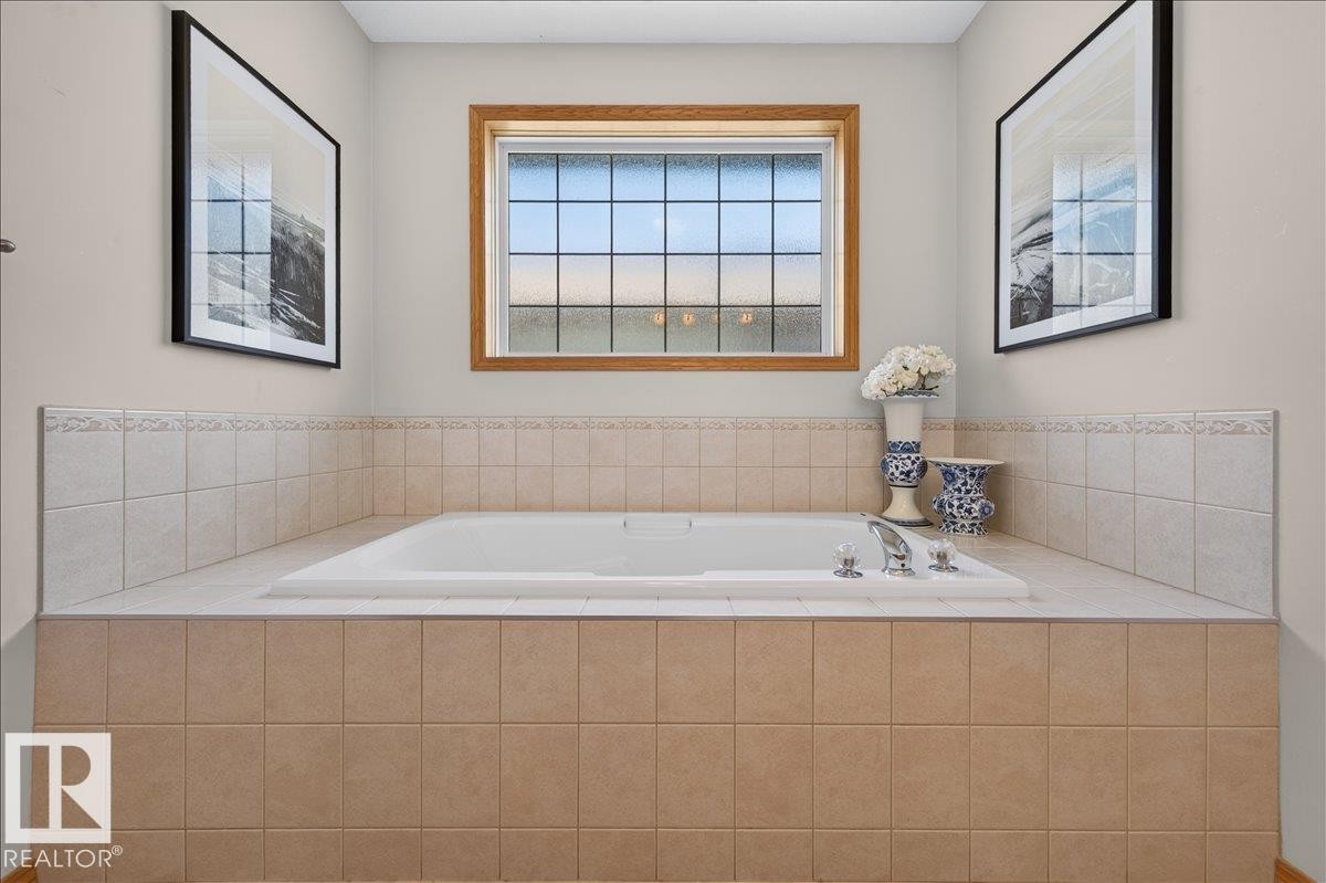 19043 49 Avenue, Edmonton, AB