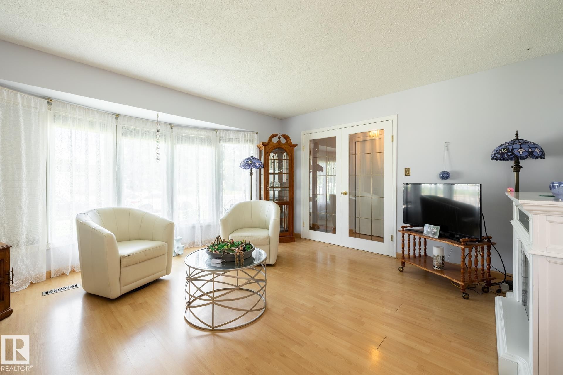 2309 Millbourne Road W, Edmonton, AB