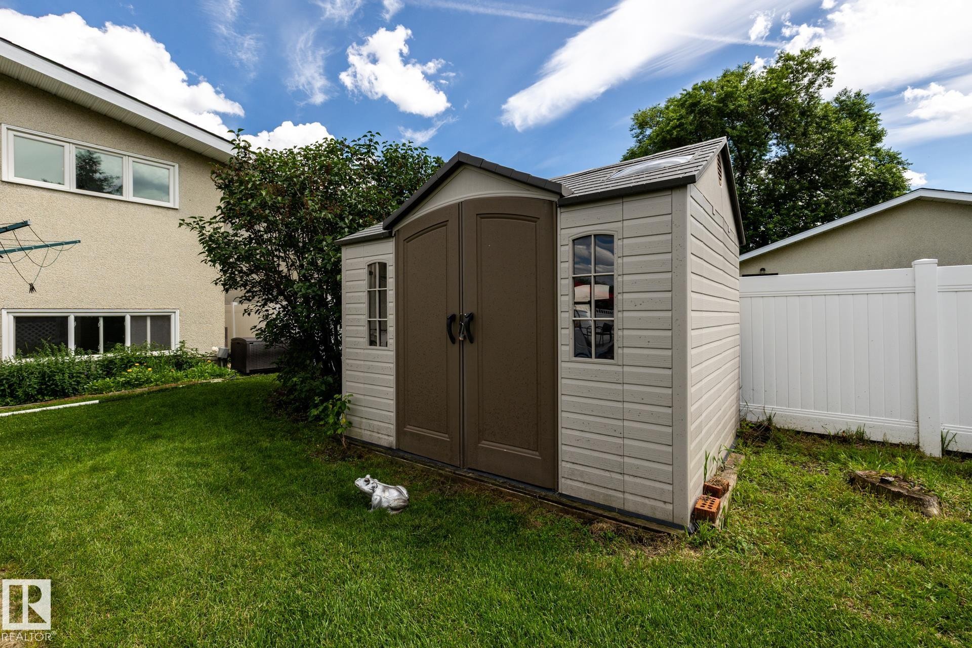 2309 Millbourne Road W, Edmonton, AB