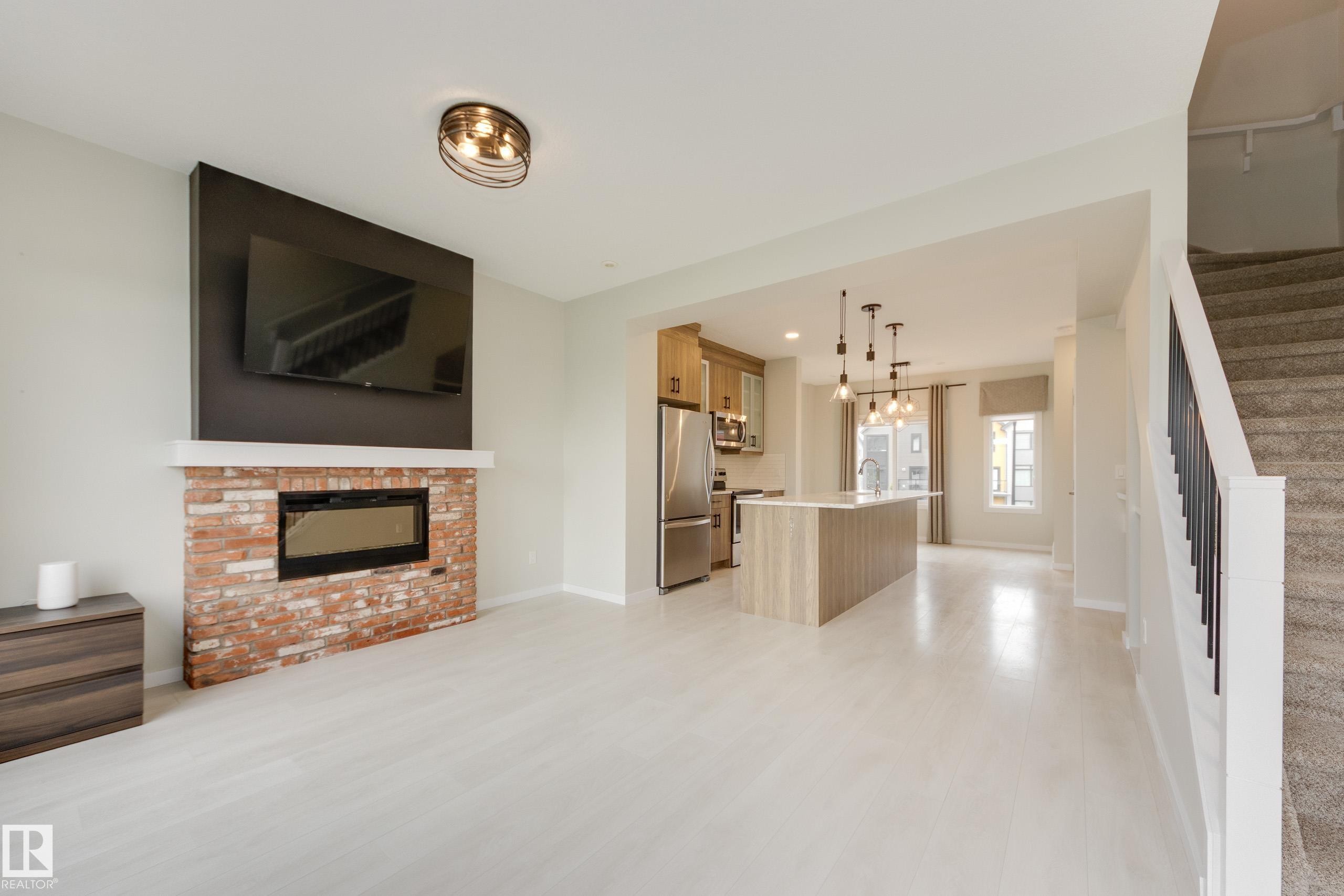 75 1010 Rabbit Hill Road, Edmonton, AB