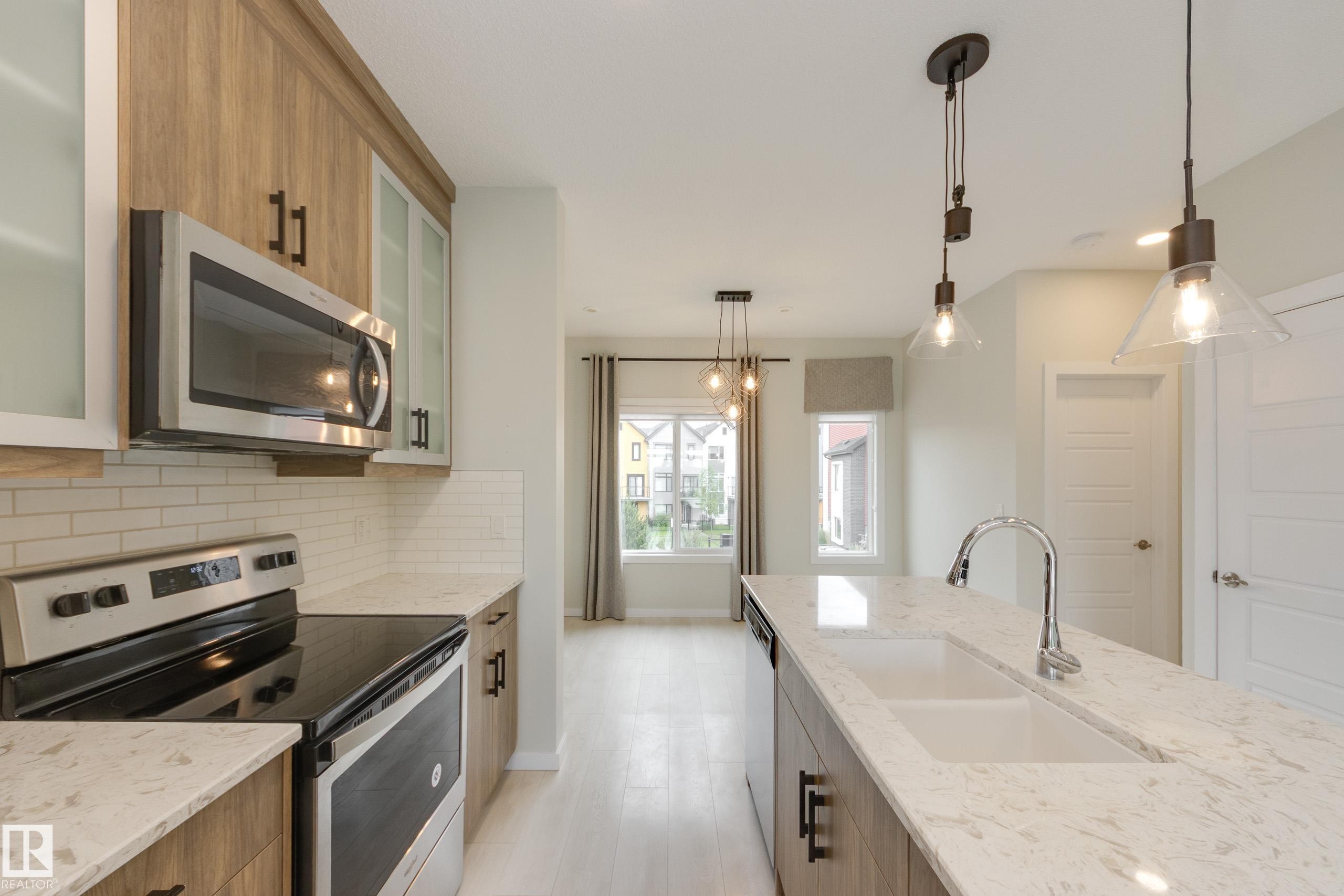 75 1010 Rabbit Hill Road, Edmonton, AB