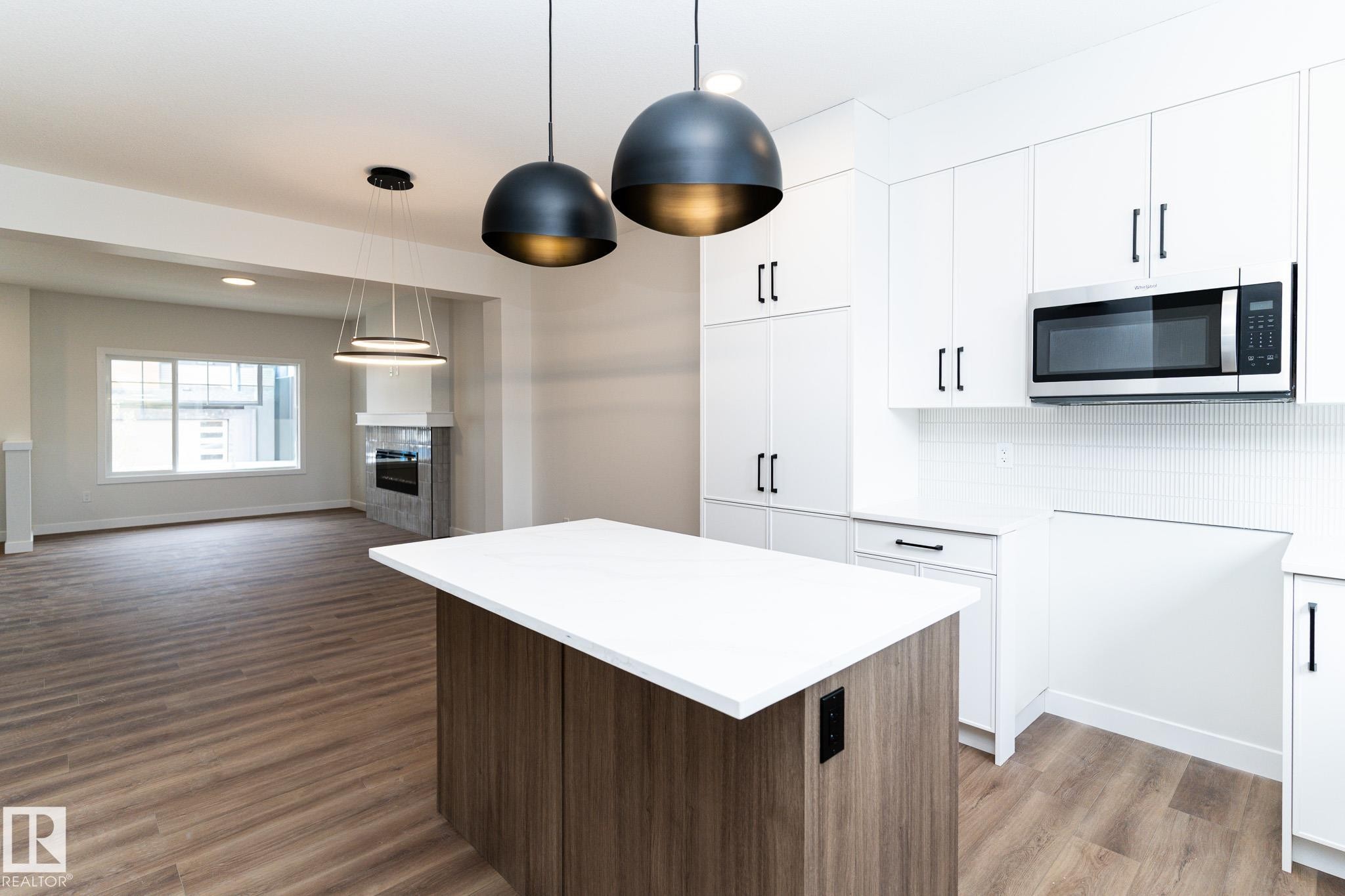 3319 Roy Brown Way, Edmonton, AB