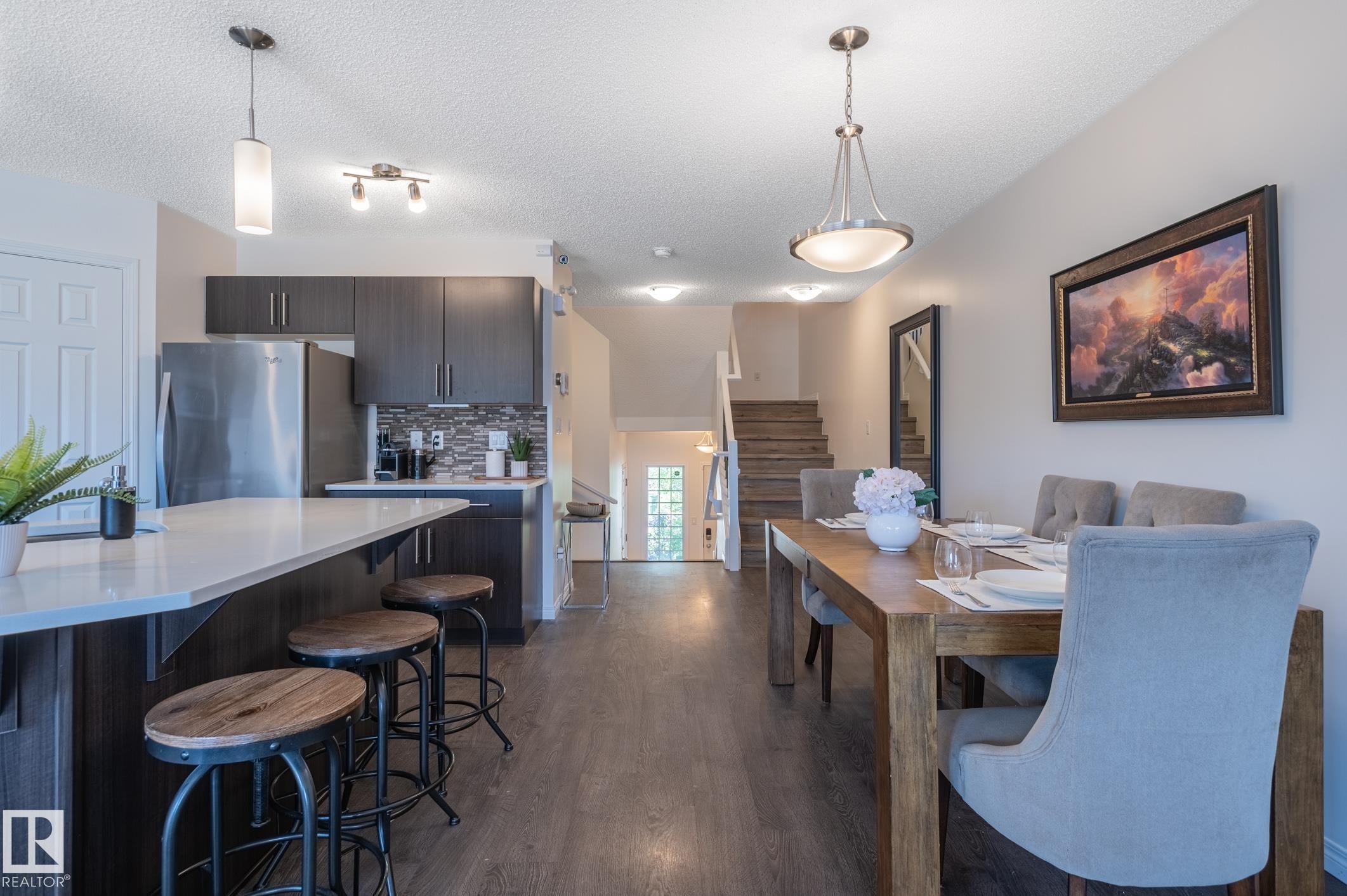 2537 Coughlan Road Sw, Edmonton, AB - Indoor