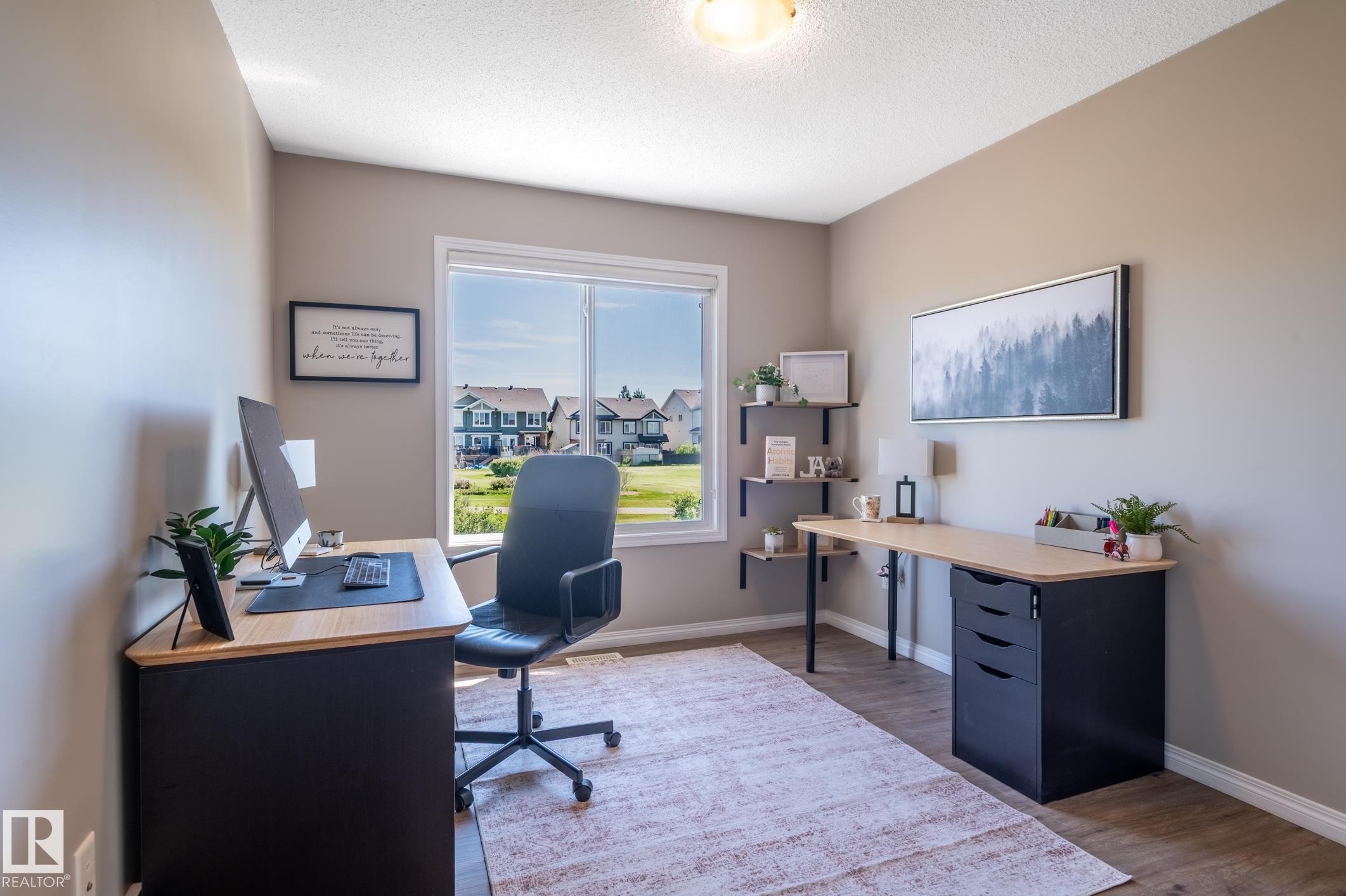 2537 Coughlan Road Sw, Edmonton, AB - Indoor Photo Showing Office