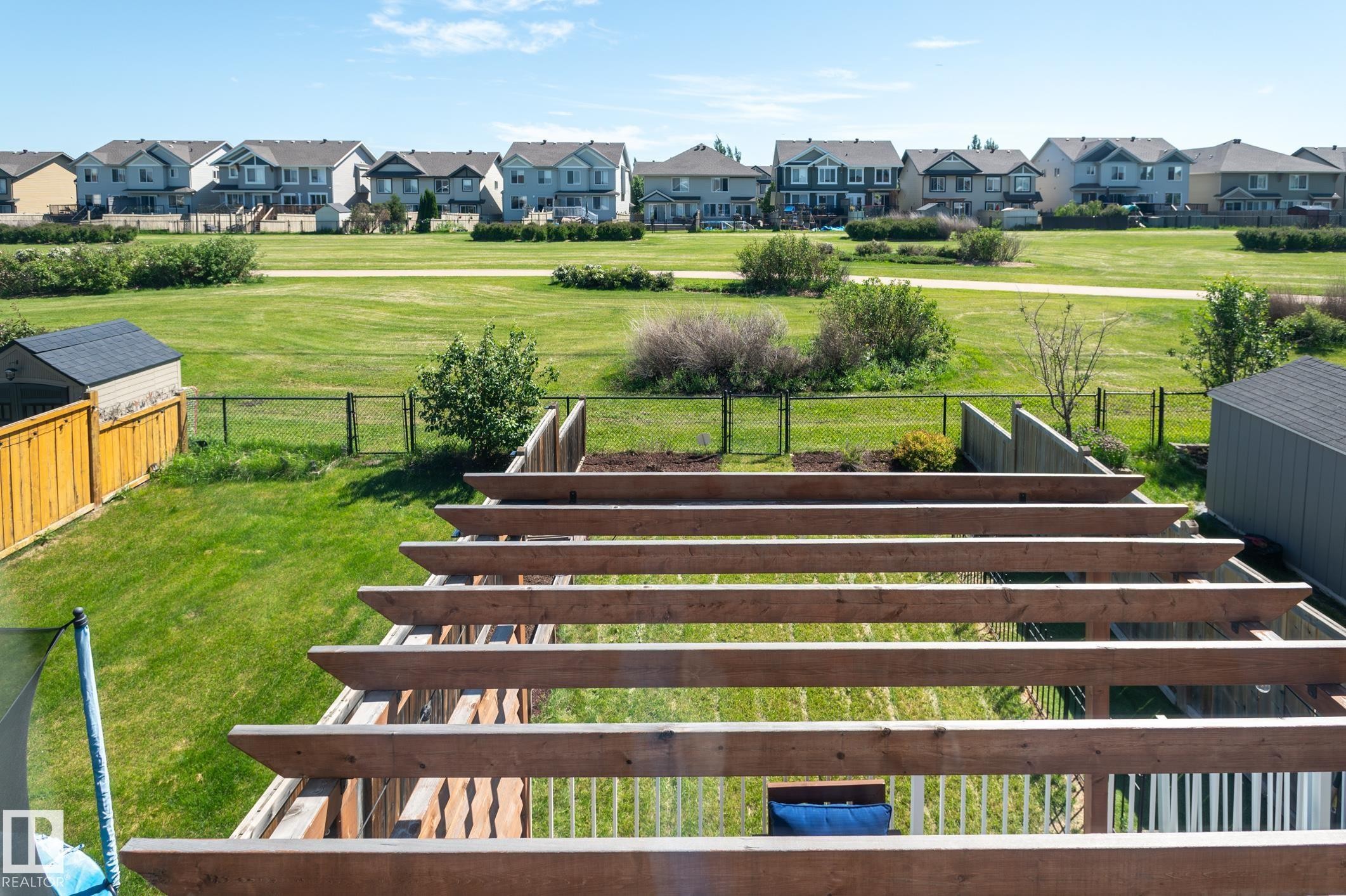 2537 Coughlan Road Sw, Edmonton, AB - Outdoor