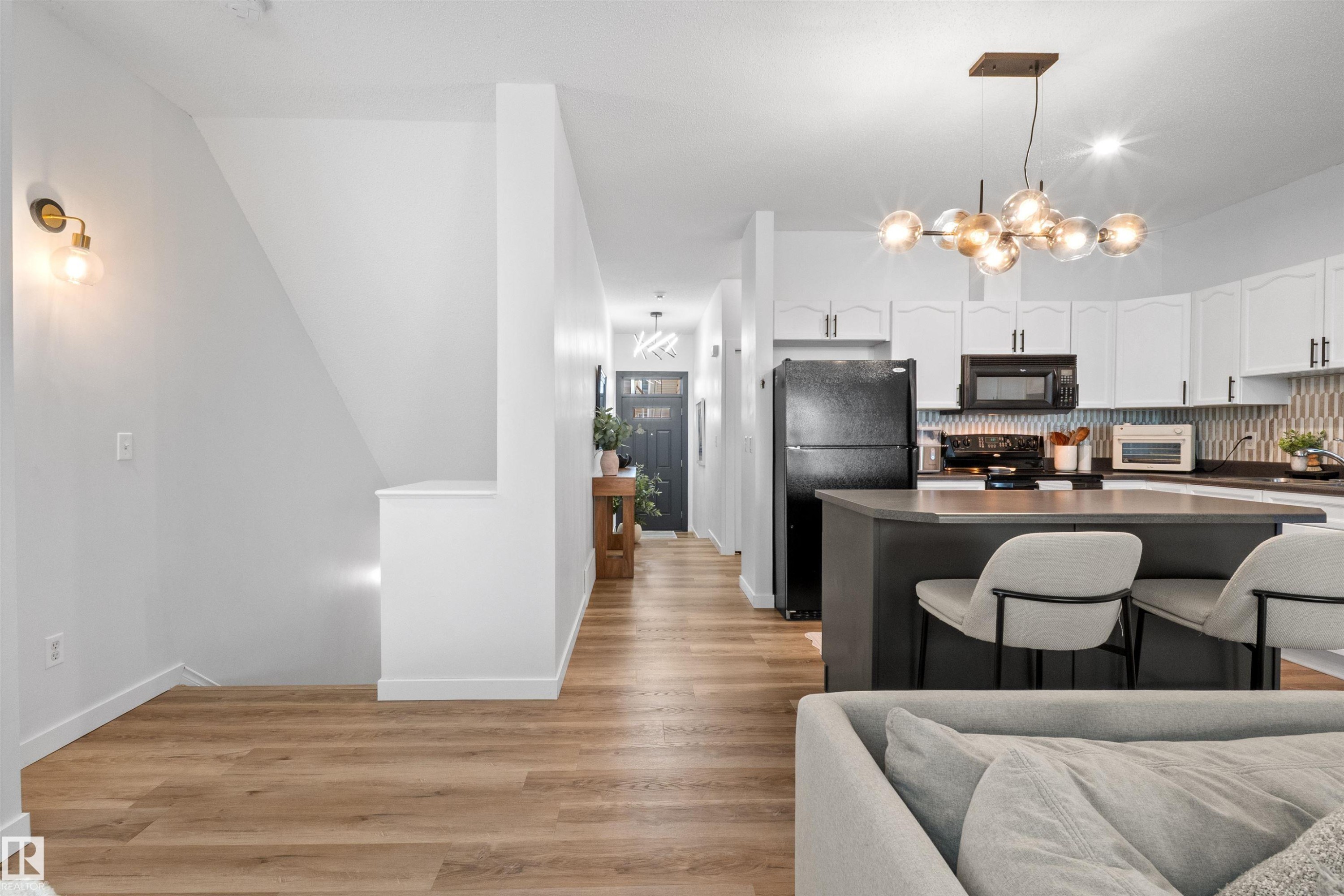 30 3010 33 Avenue, Edmonton, AB