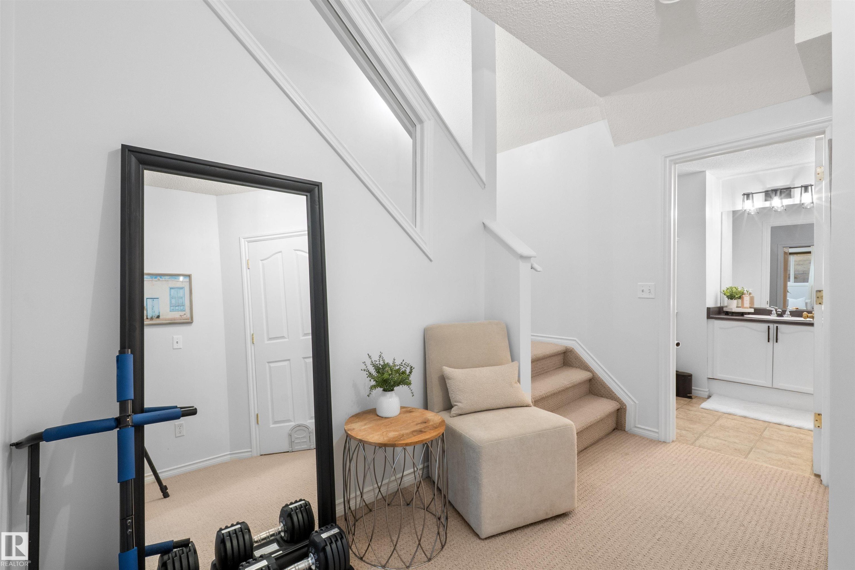30 3010 33 Avenue, Edmonton, AB