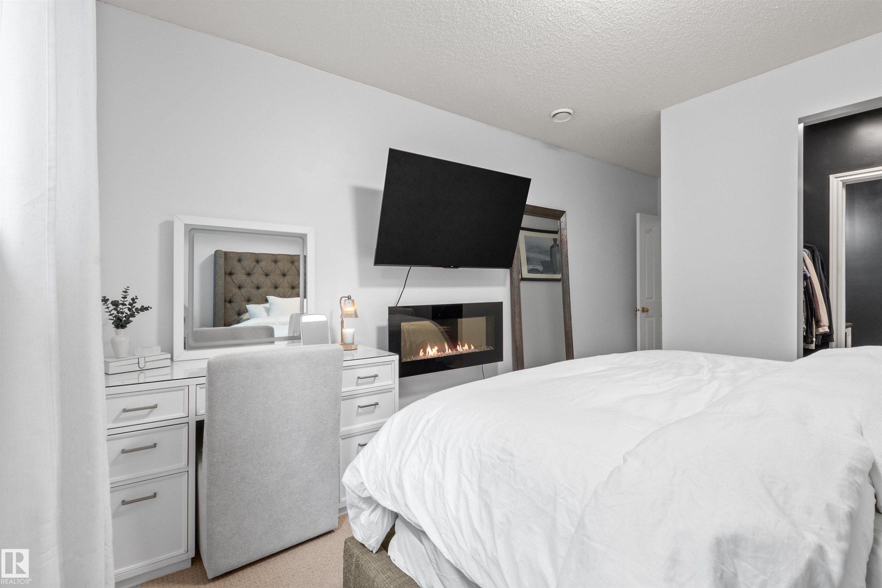 30 3010 33 Avenue, Edmonton, AB