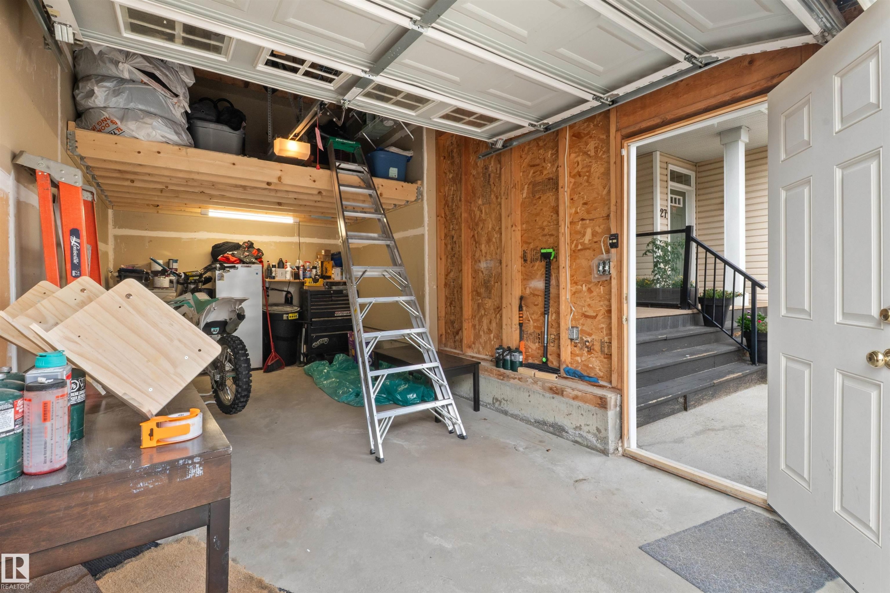 30 3010 33 Avenue, Edmonton, AB