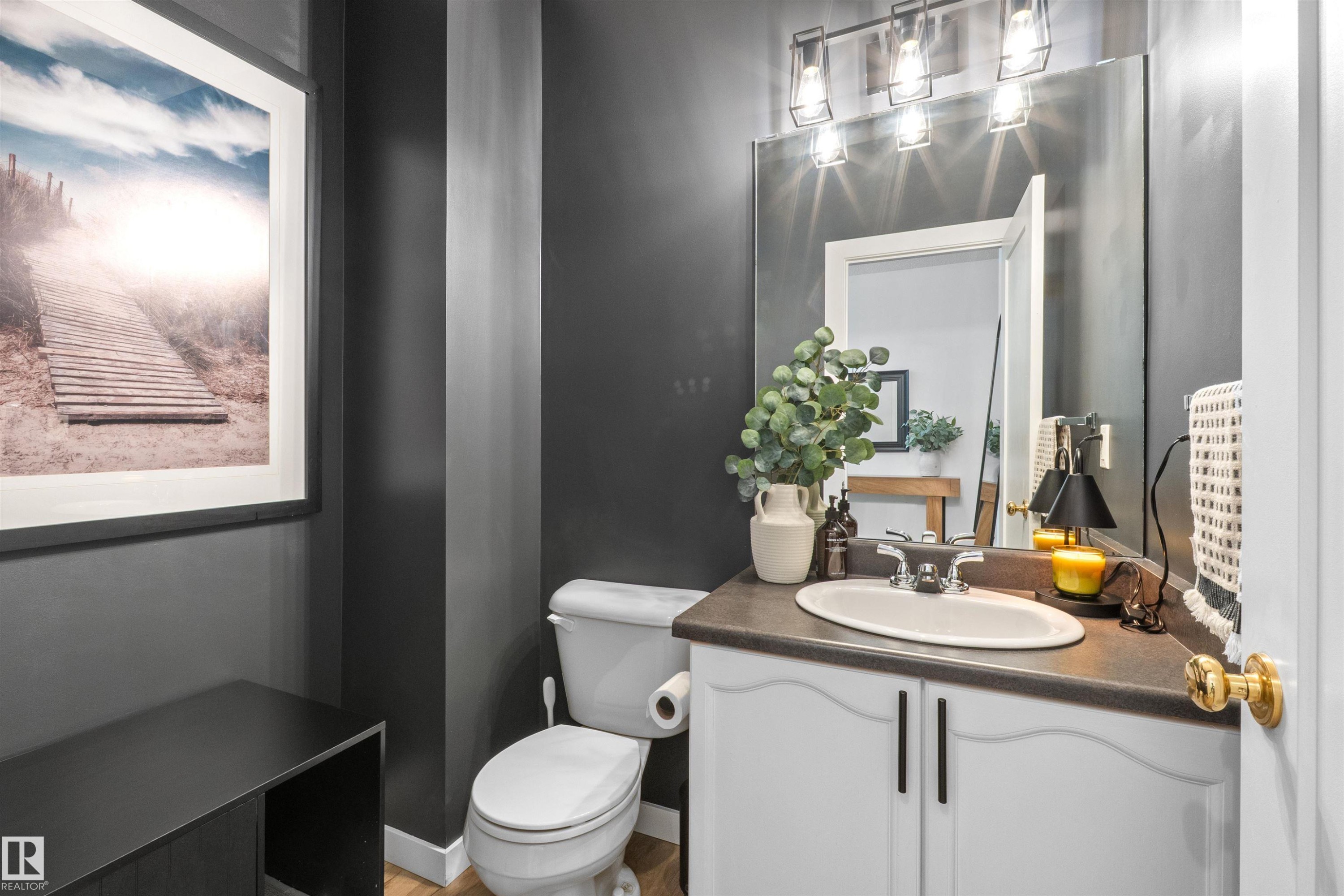 30 3010 33 Avenue, Edmonton, AB