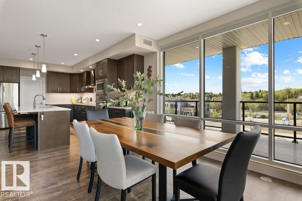 741 200 Bellerose Drive, St. Albert, AB - Indoor Photo Showing Dining Room
