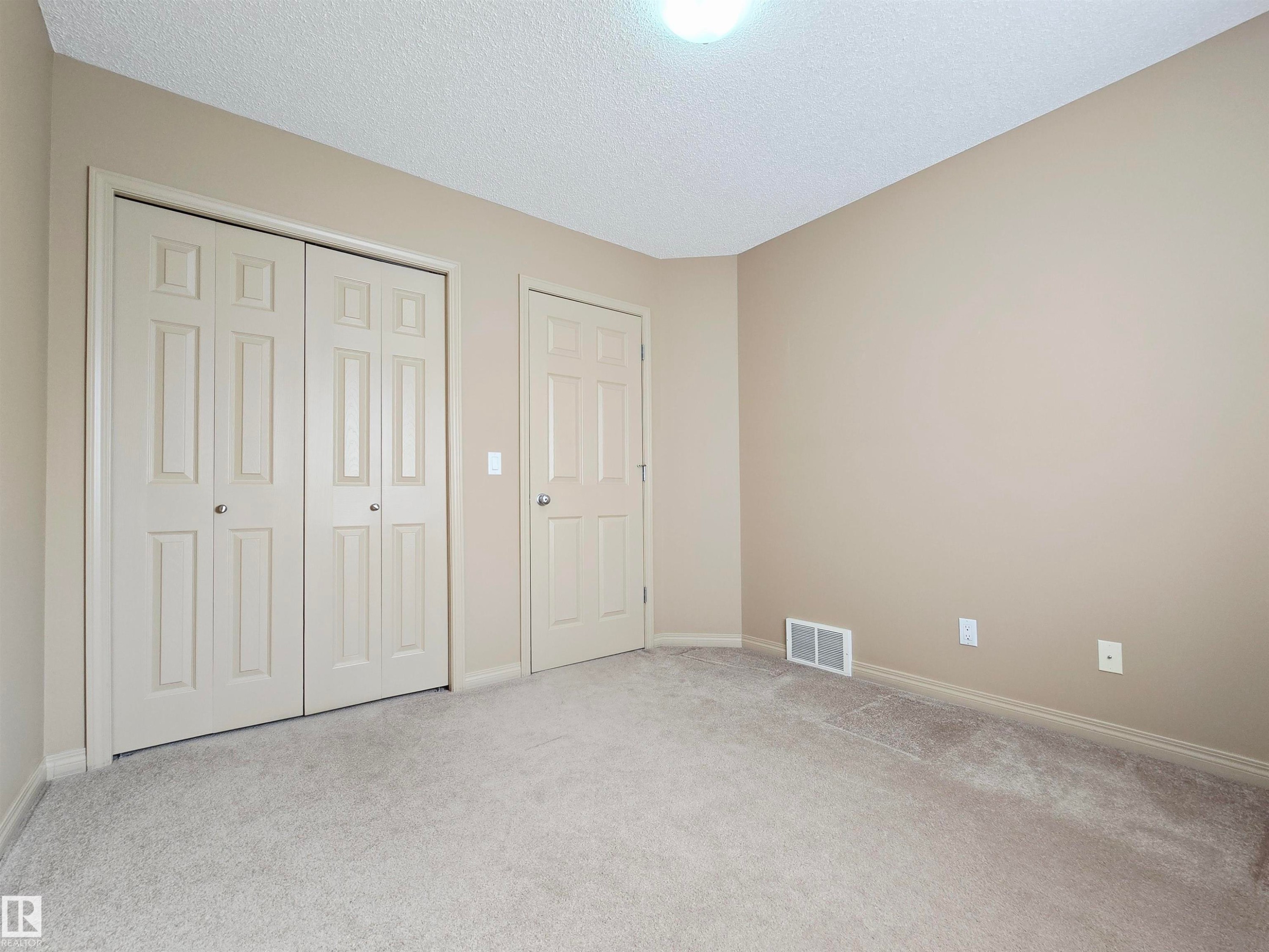 60 1128 156 Street, Edmonton, AB