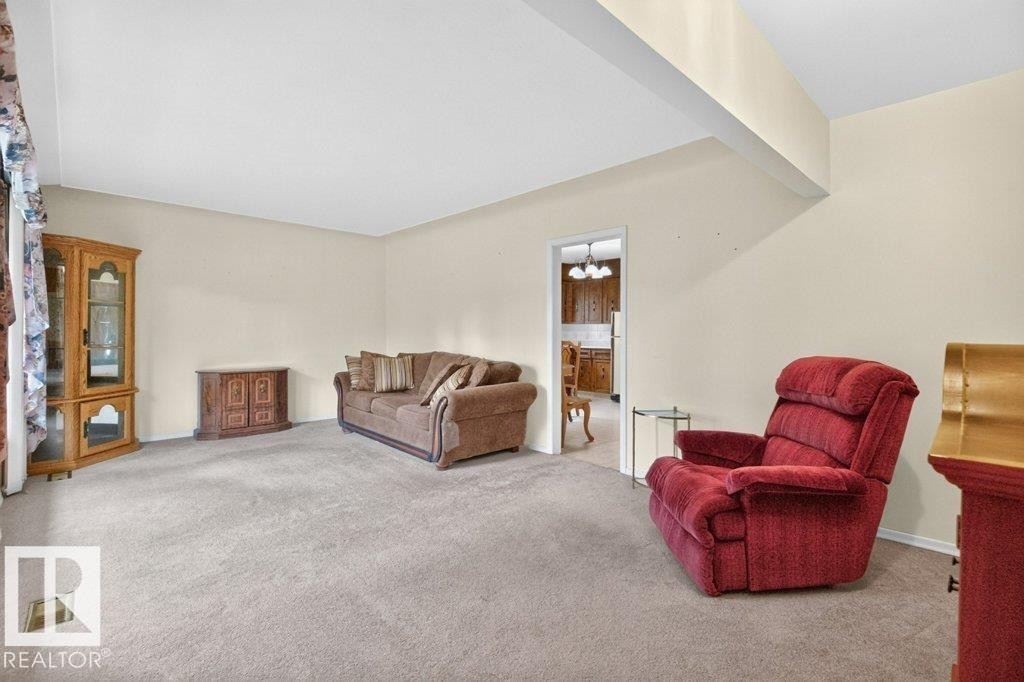 12316 129 Street Nw, Edmonton, AB