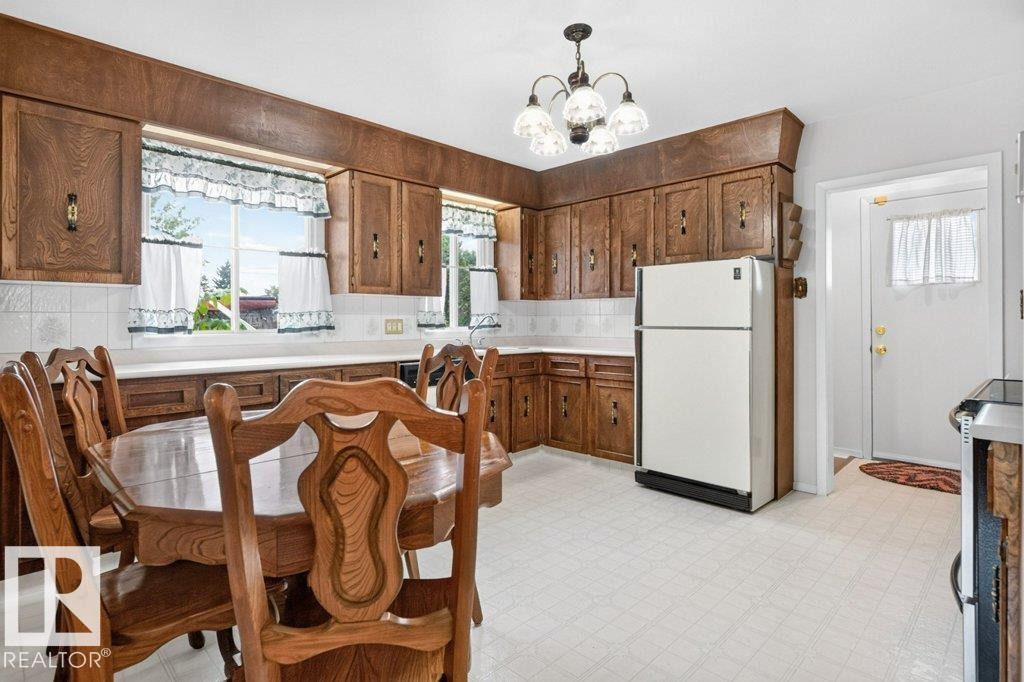 12316 129 Street Nw, Edmonton, AB
