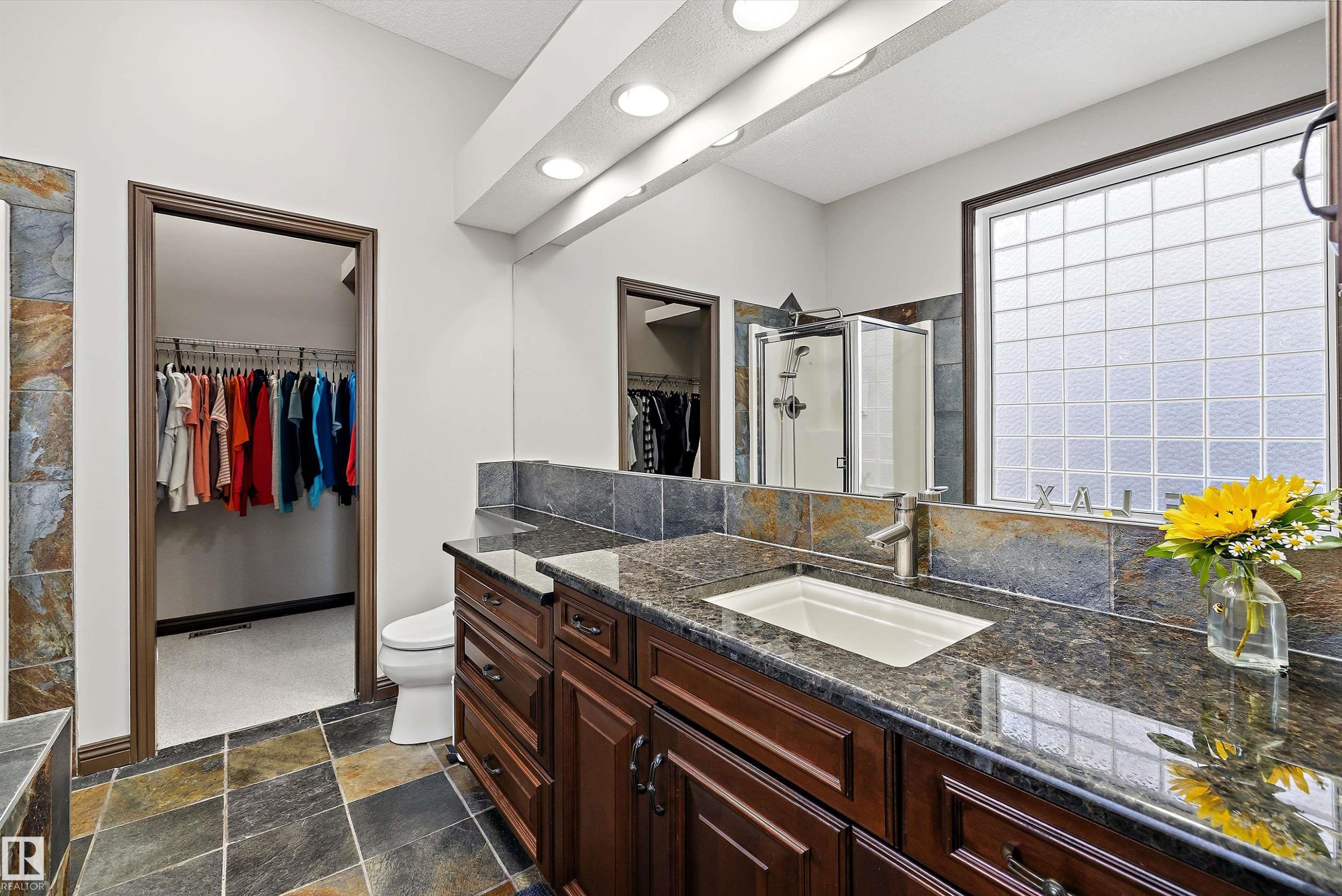 533 Stewart Crescent, Edmonton, AB