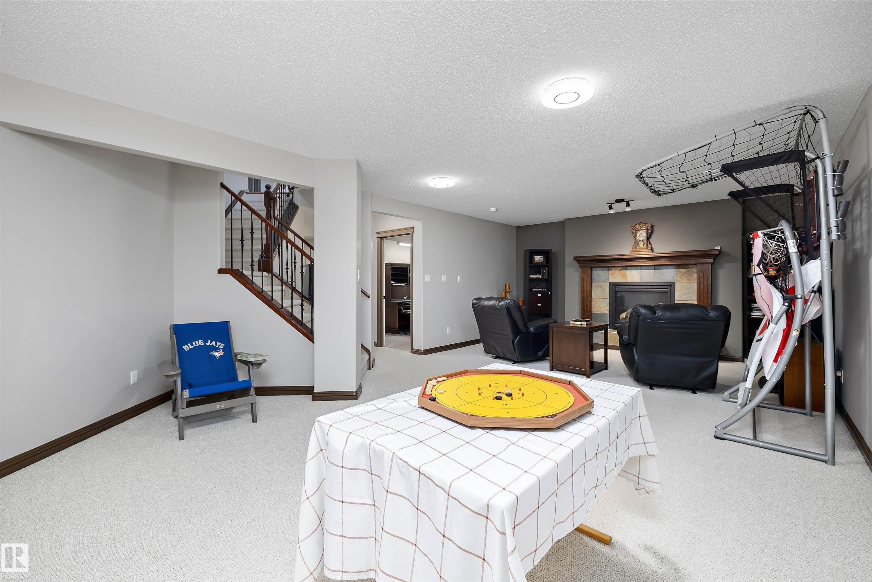 533 Stewart Crescent, Edmonton, AB
