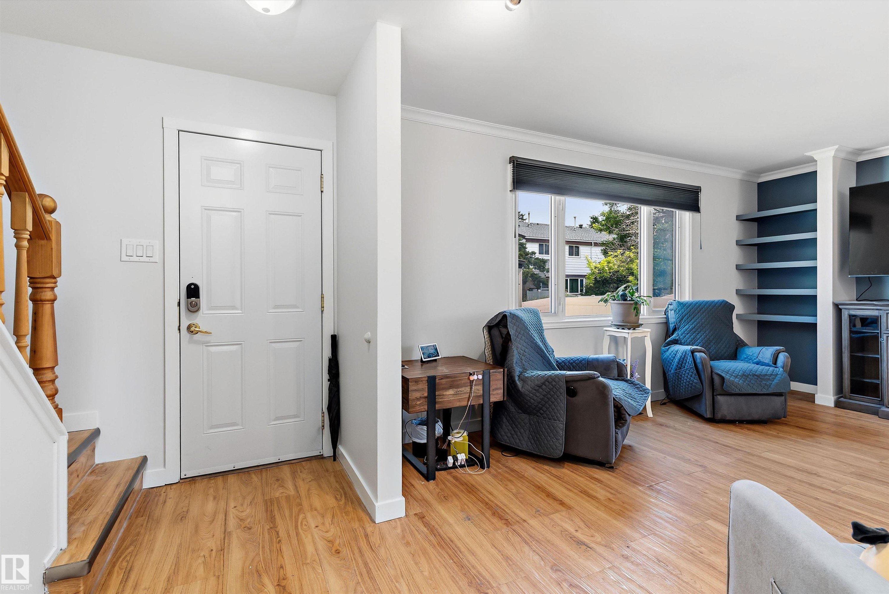 14F Twin Terrace, Edmonton, AB