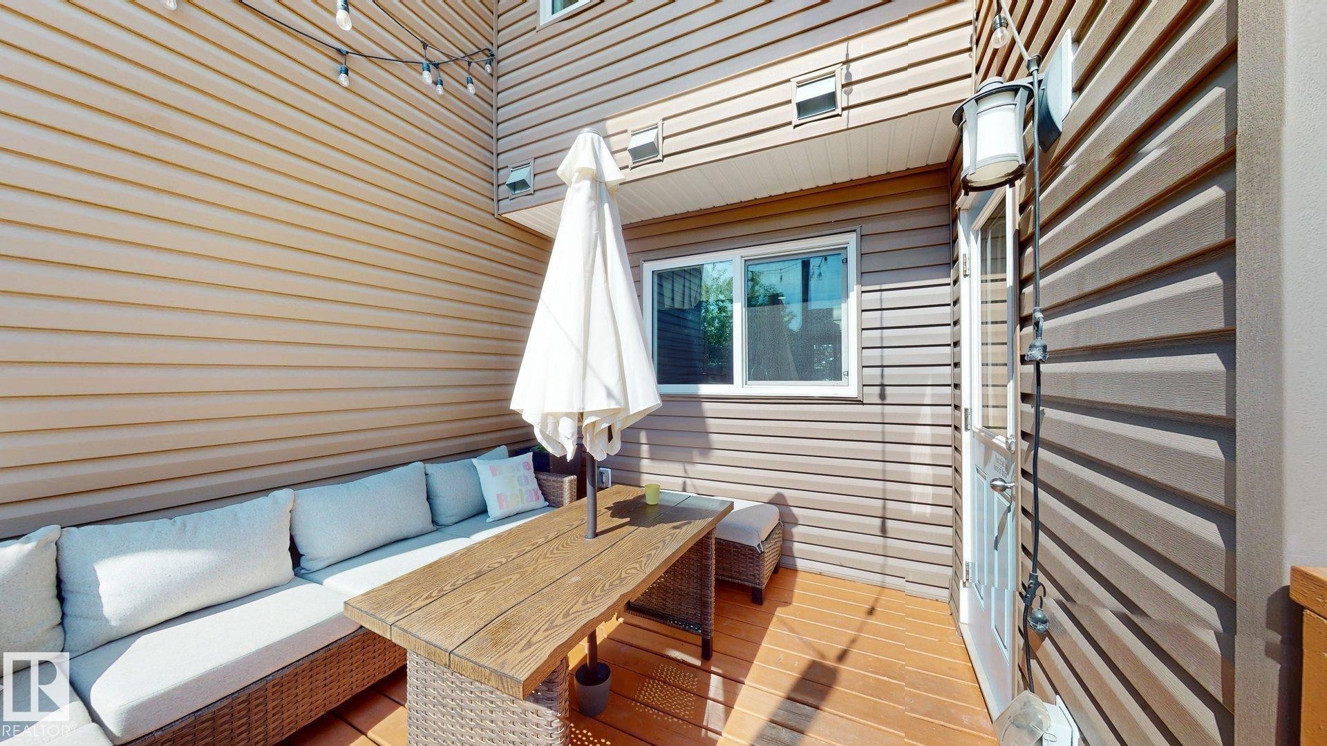 6824 Evans Wynd Nw, Edmonton, AB - Outdoor With Exterior