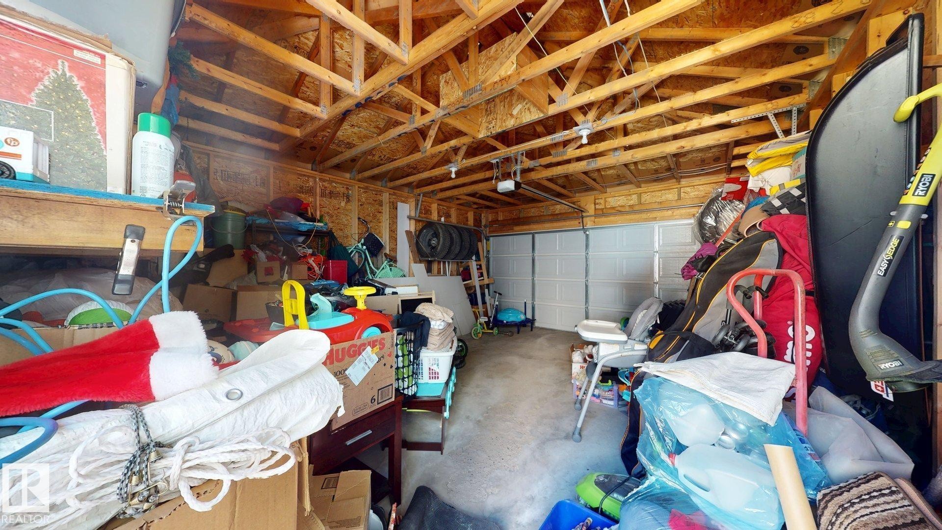 6824 Evans Wynd Nw, Edmonton, AB - Indoor
