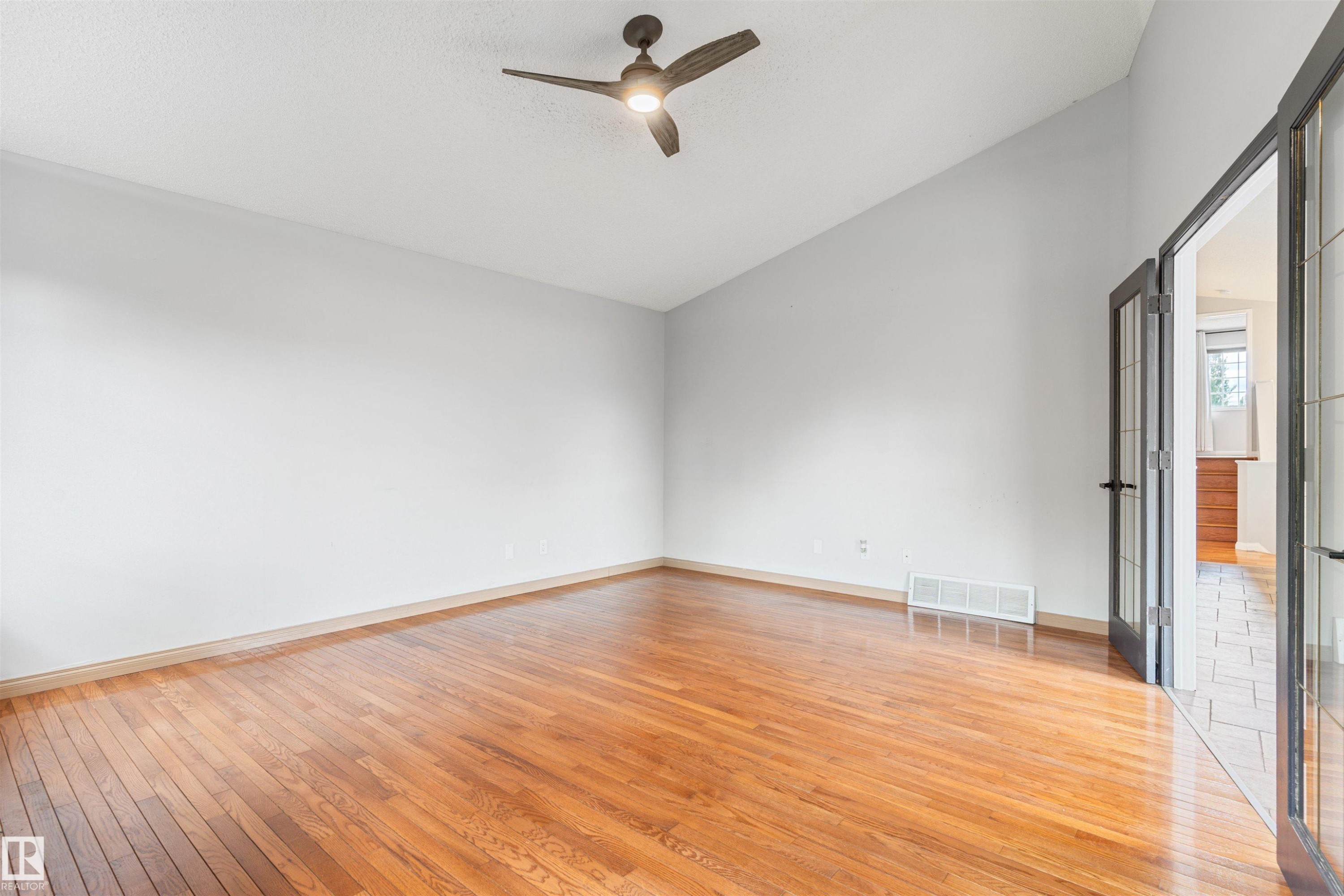 421 Blackburn Drive E, Edmonton, AB