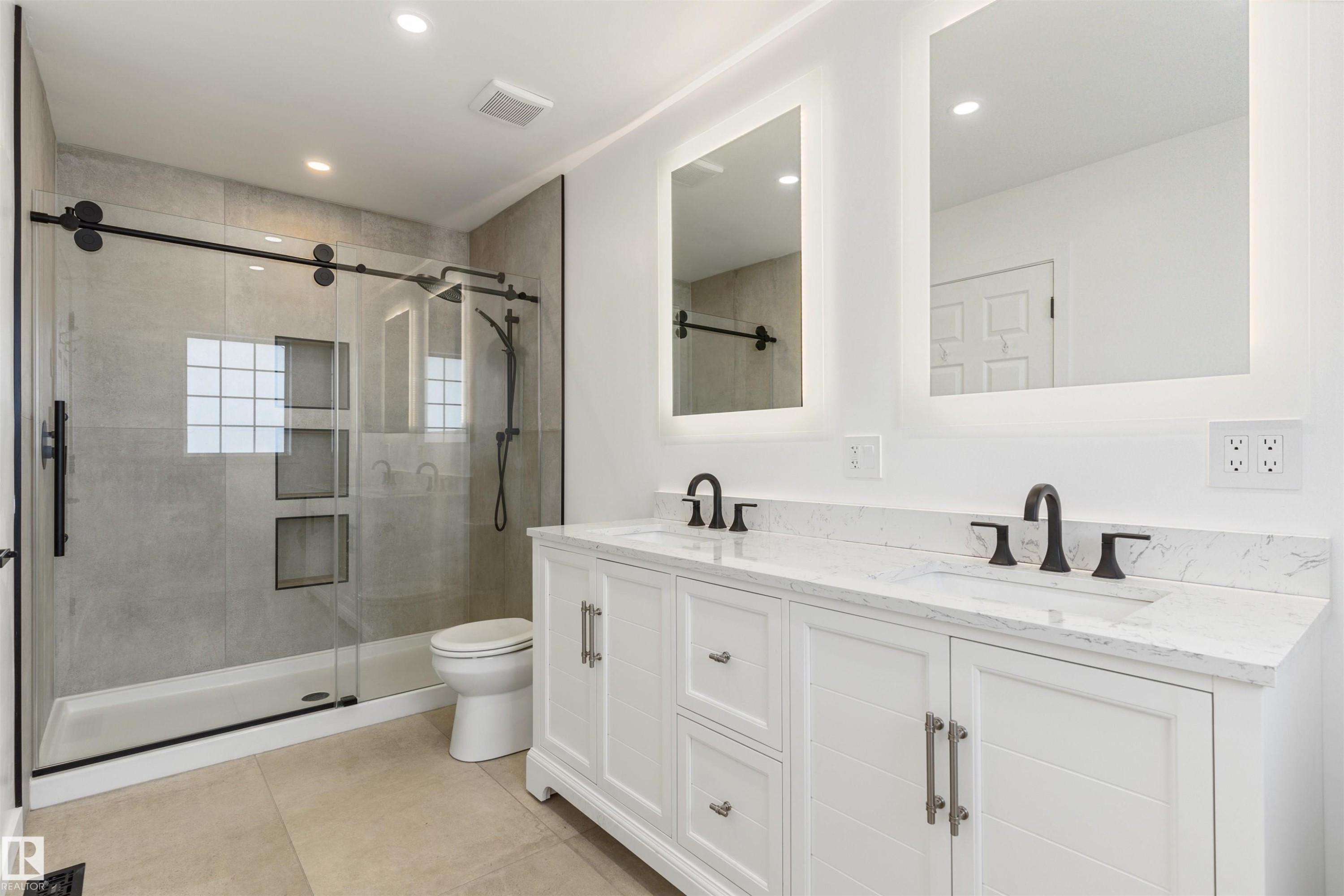 421 Blackburn Drive E, Edmonton, AB