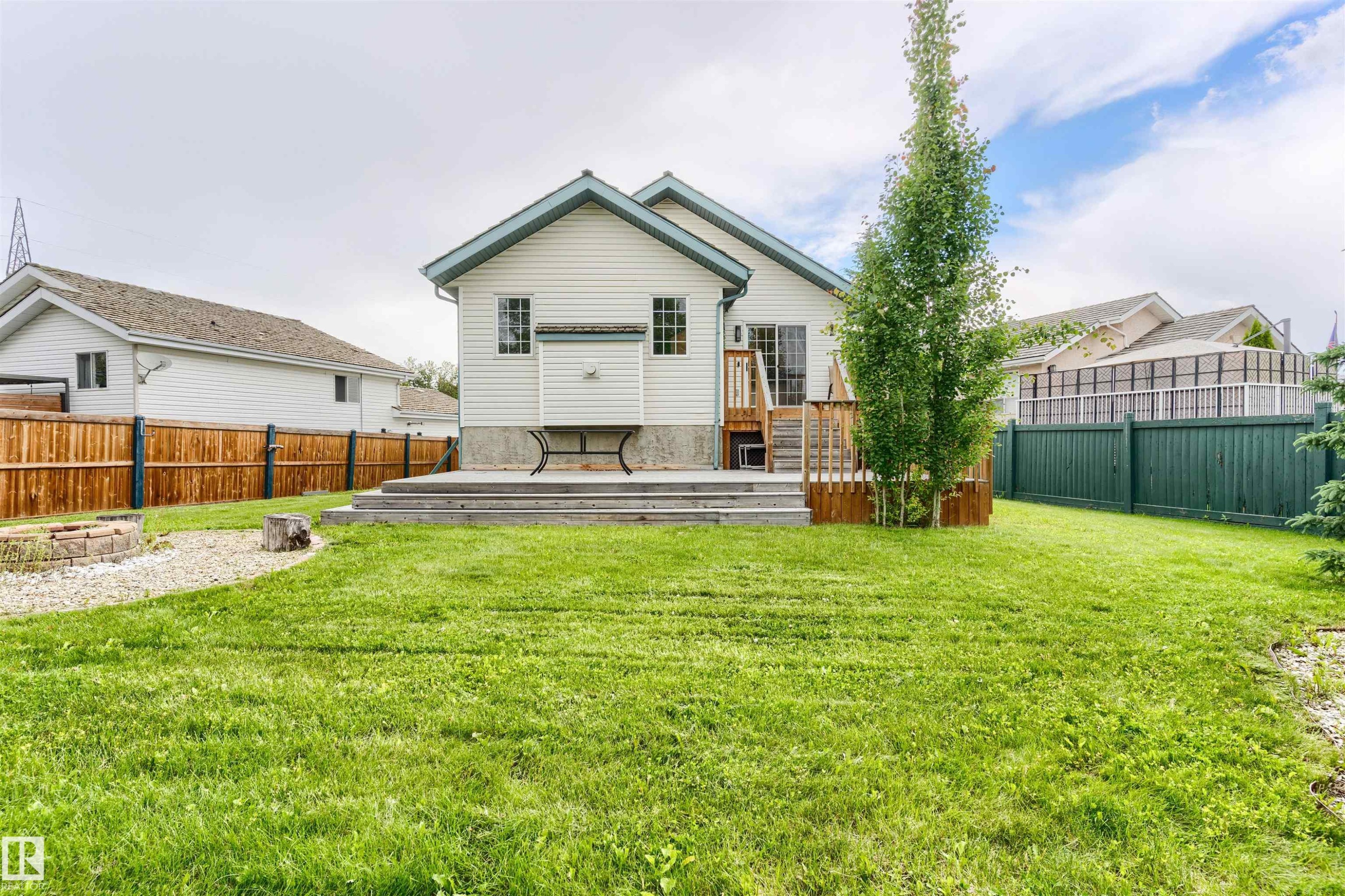 421 Blackburn Drive E, Edmonton, AB